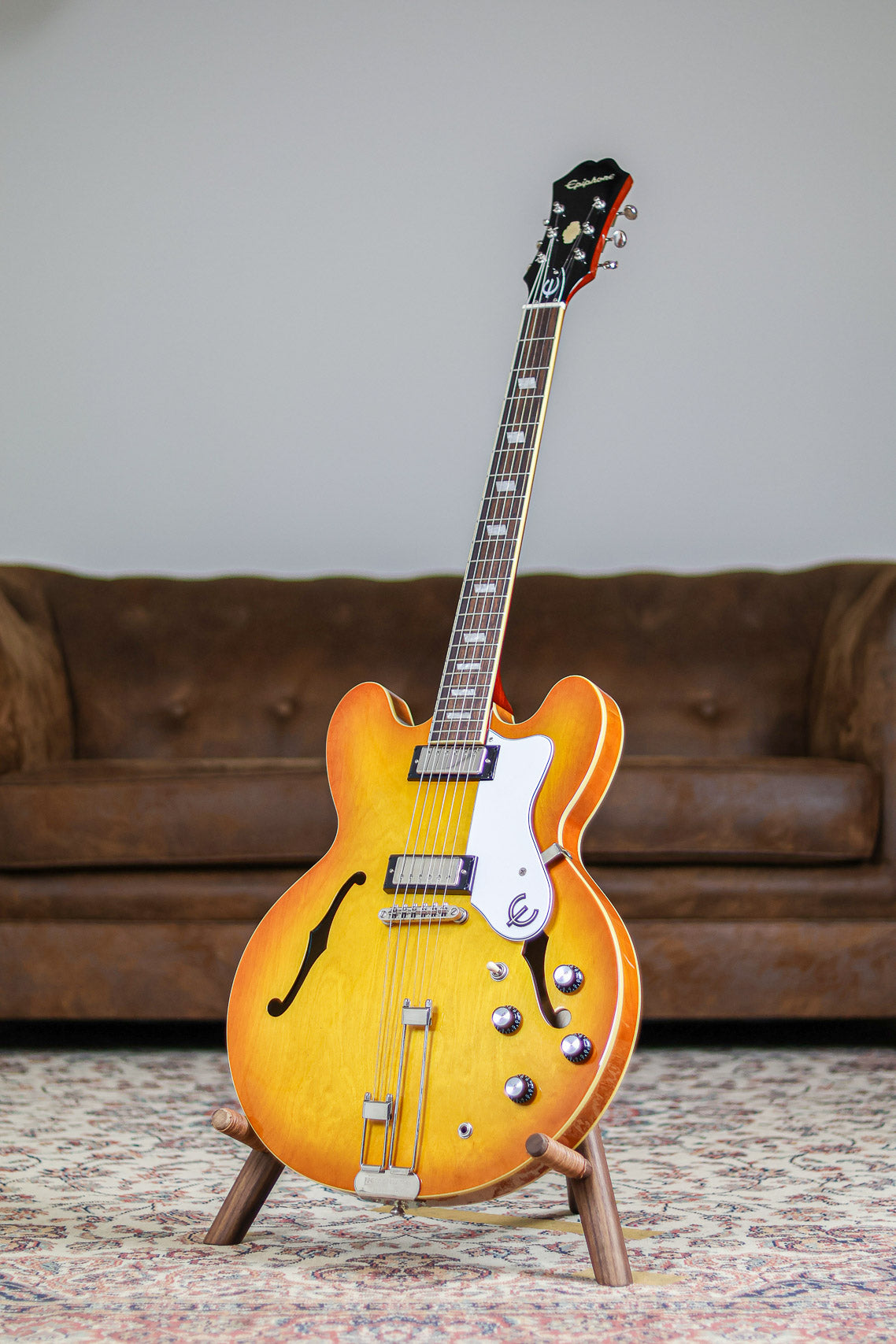 ギター Epiphone Riviera Epiphone Riviera Korea | Royal Tan – GitaarBarbaar B.V.