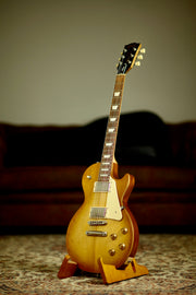 Gibson Les Paul Tribute 2022 | Satin Honeyburst