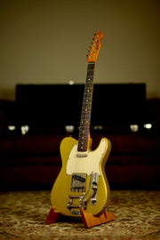 Del-Tone 60's T-style Bigsby | Gold
