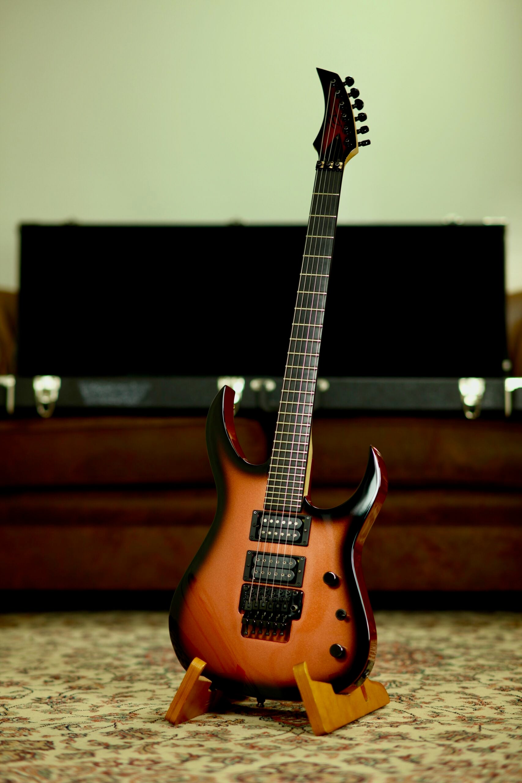 Bernie Rico Jr (BC Rich) Hesperian USA Custom | Bloodburst