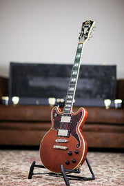 D'Angelico Deluxe Brighton 2024 | Matte Walnut