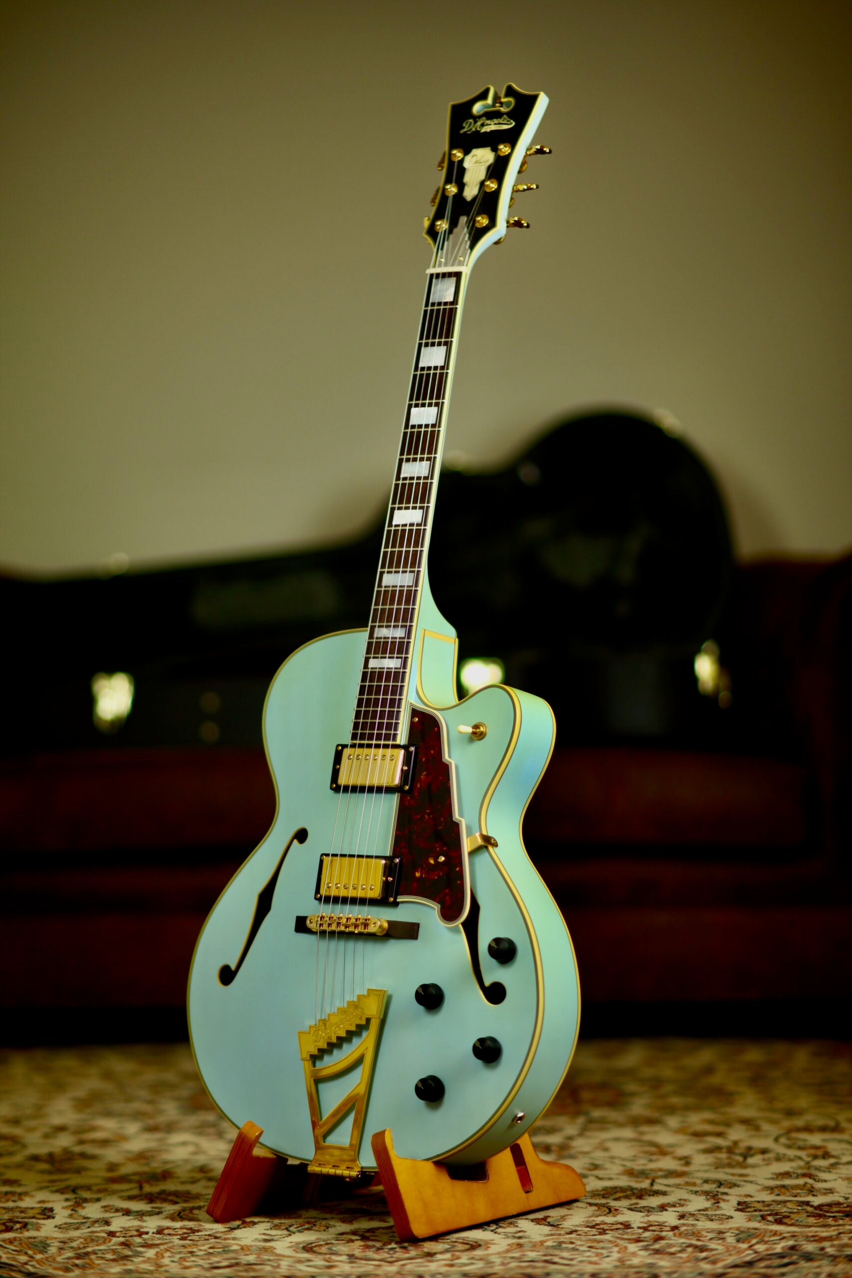 D'Angelico Deluxe Discontinued 2017 | Matte Powder Blue