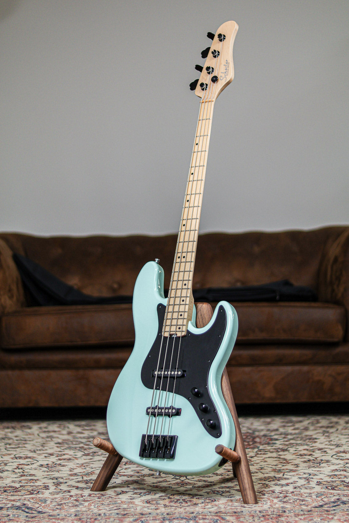 Schecter J-4 Diamond Series | Sea Foam Green