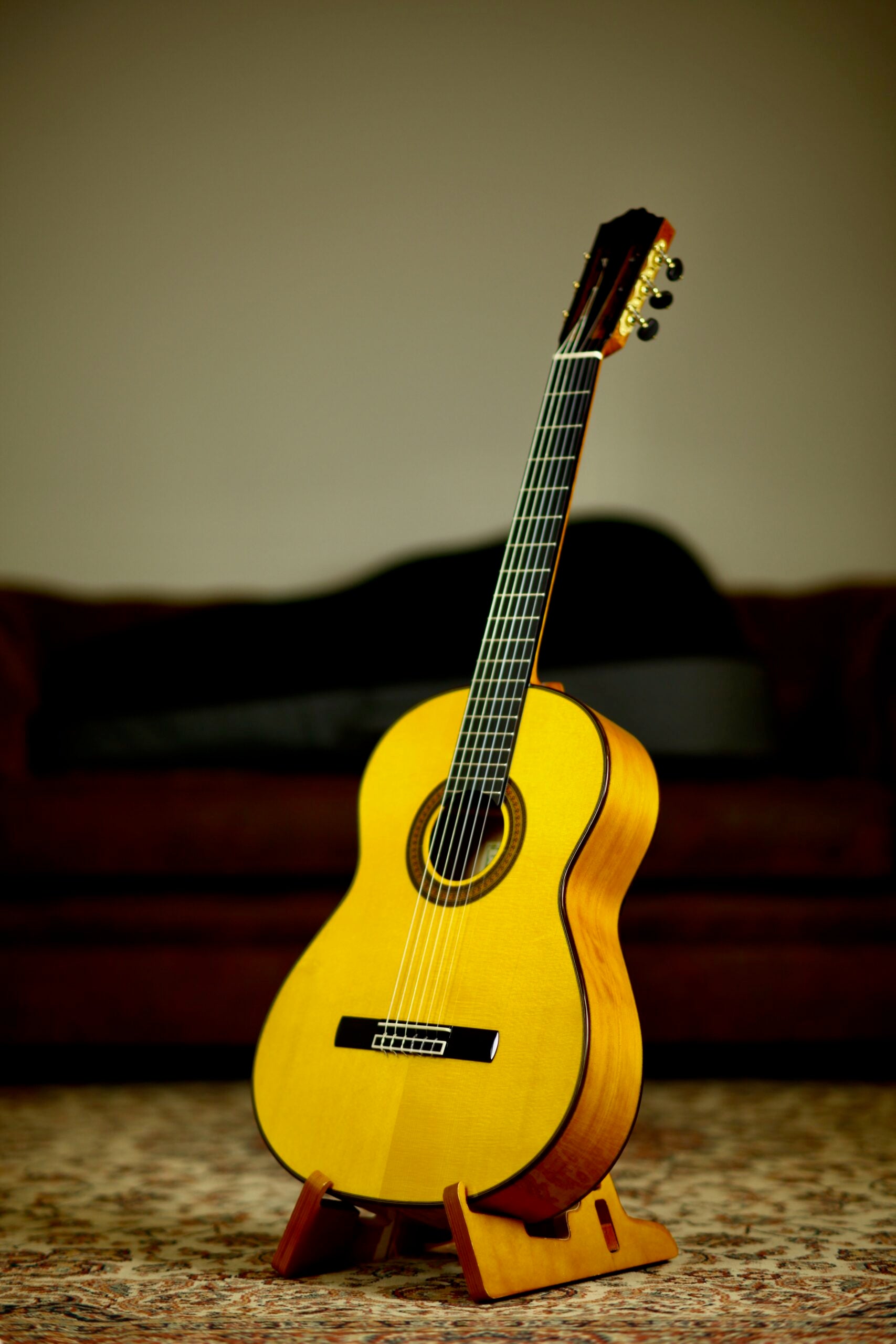 Salvador Cortez Sevillana Blanca 2025 | Glossy