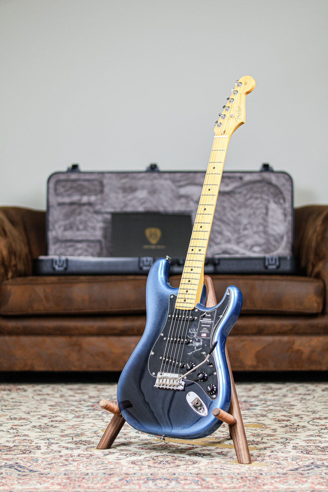 Fender American Pro II Stratocaster | Dark Knight