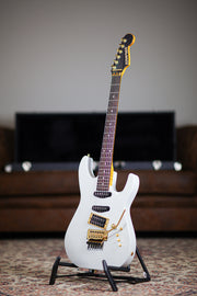 Kramer 1890 Pacer Custom 1 | Refinished Champagne Grey