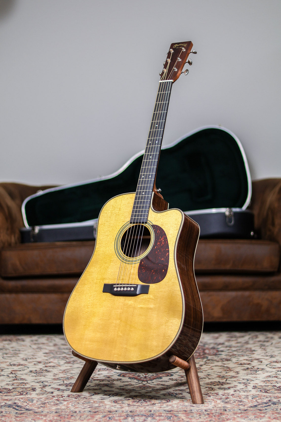 Martin HDC-28 Cutaway | Gloss Natural