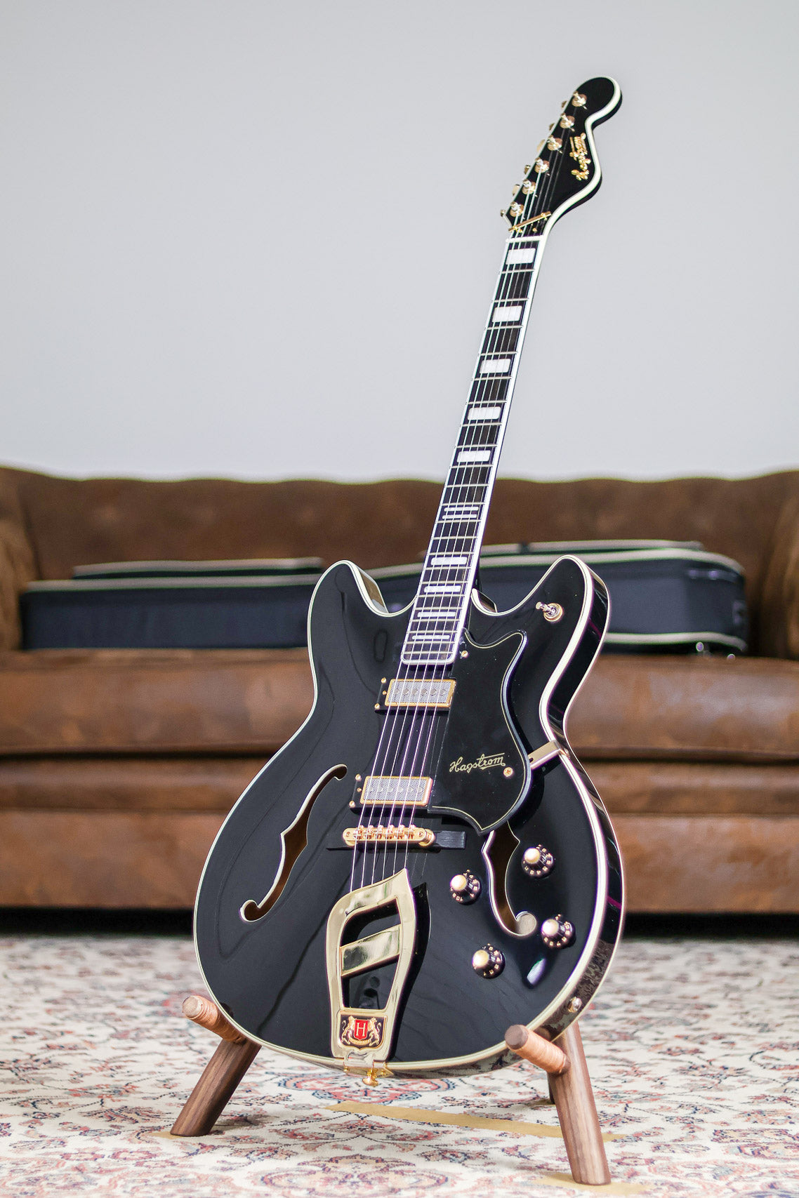 Hagstrom Viking II '67 | Black Gloss