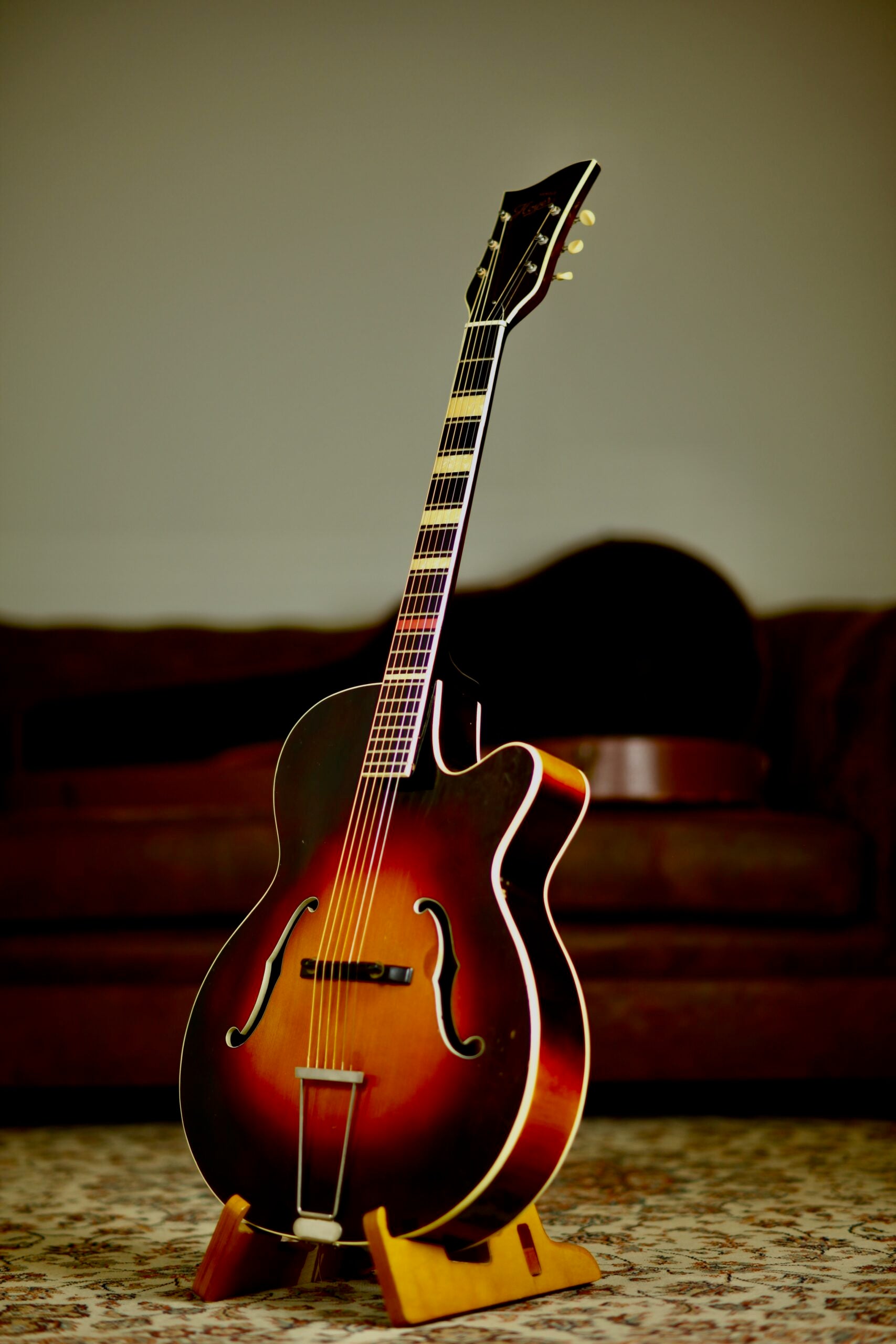 Hoyer Special Archtop Vintage Jazz 1953 | Cherry Sunburst