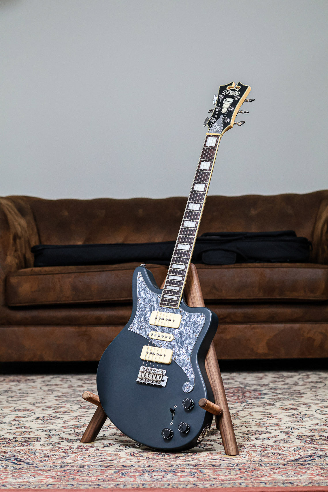 D'Angelico Deluxe Bob Weir Bedford | Matte Stone