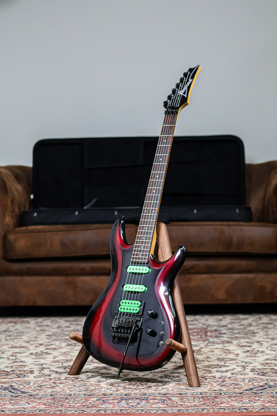 Ibanez Radius 540R 1987 | Bright Red Burst