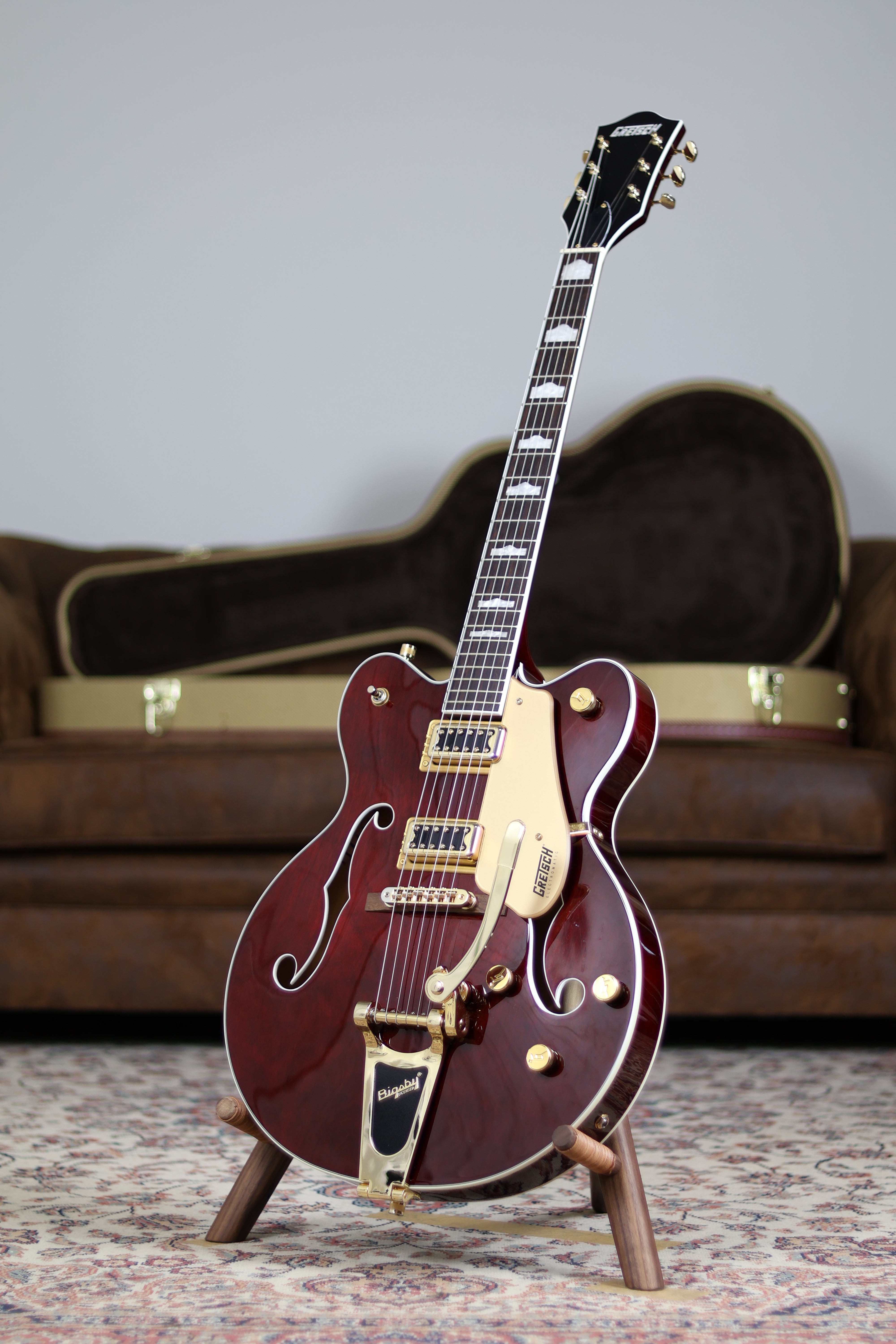 Gretch G5422TG Electromatic | Walnut Stain