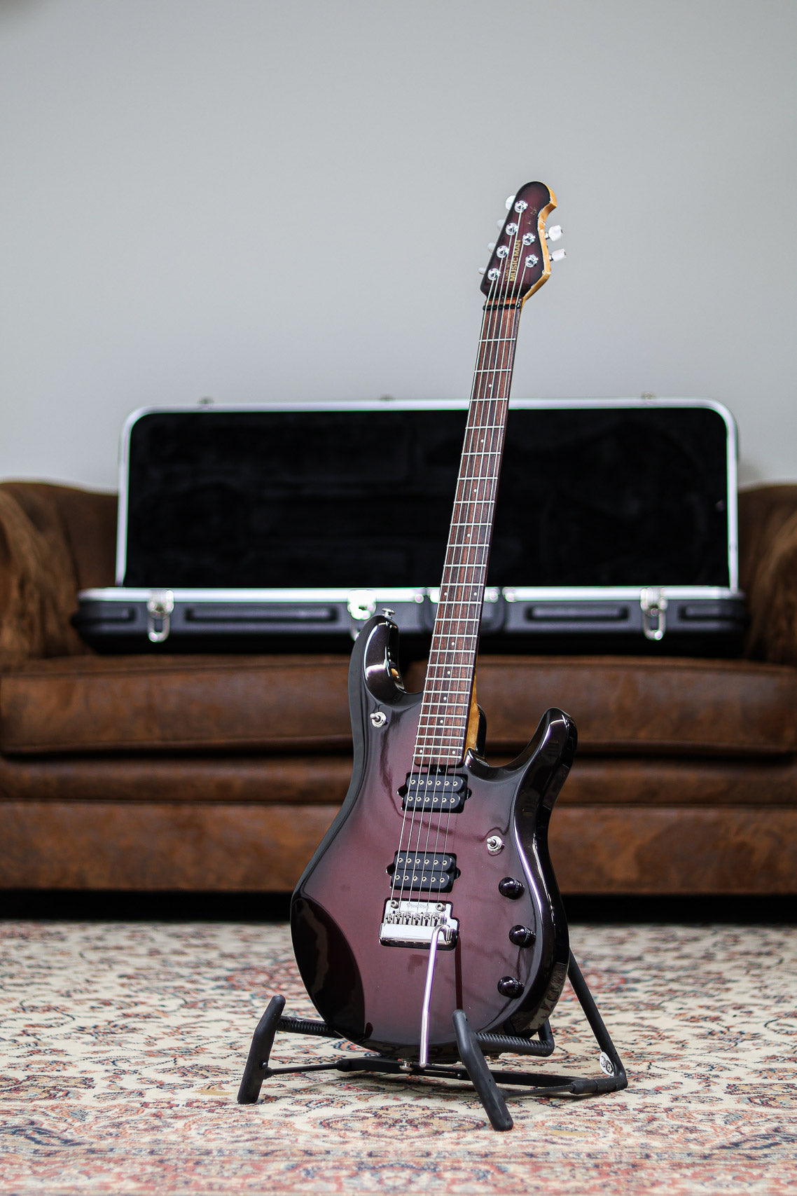 Ernie Ball John Petrucci JP6 | Pearl Redburst