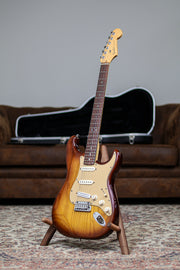 Fender American Deluxe Stratocaster 2005 | 3-Color Sunburst