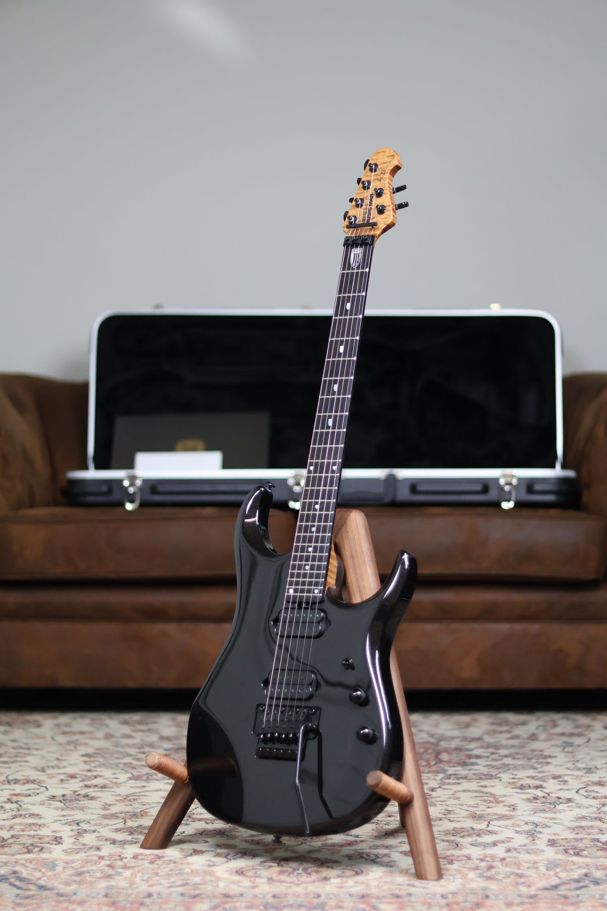 Ernie Ball Musicman JP16 | Black Lava