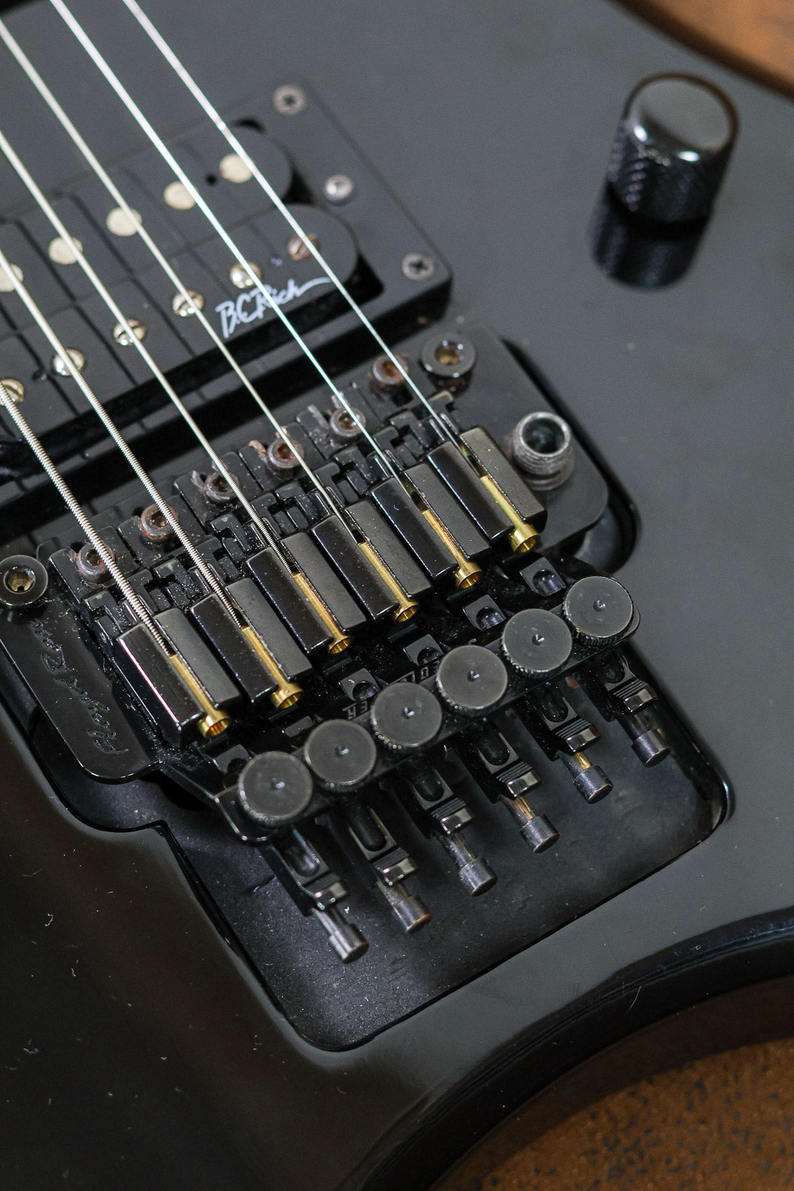 B.C. Rich NJ Series Beast 2000 | Black