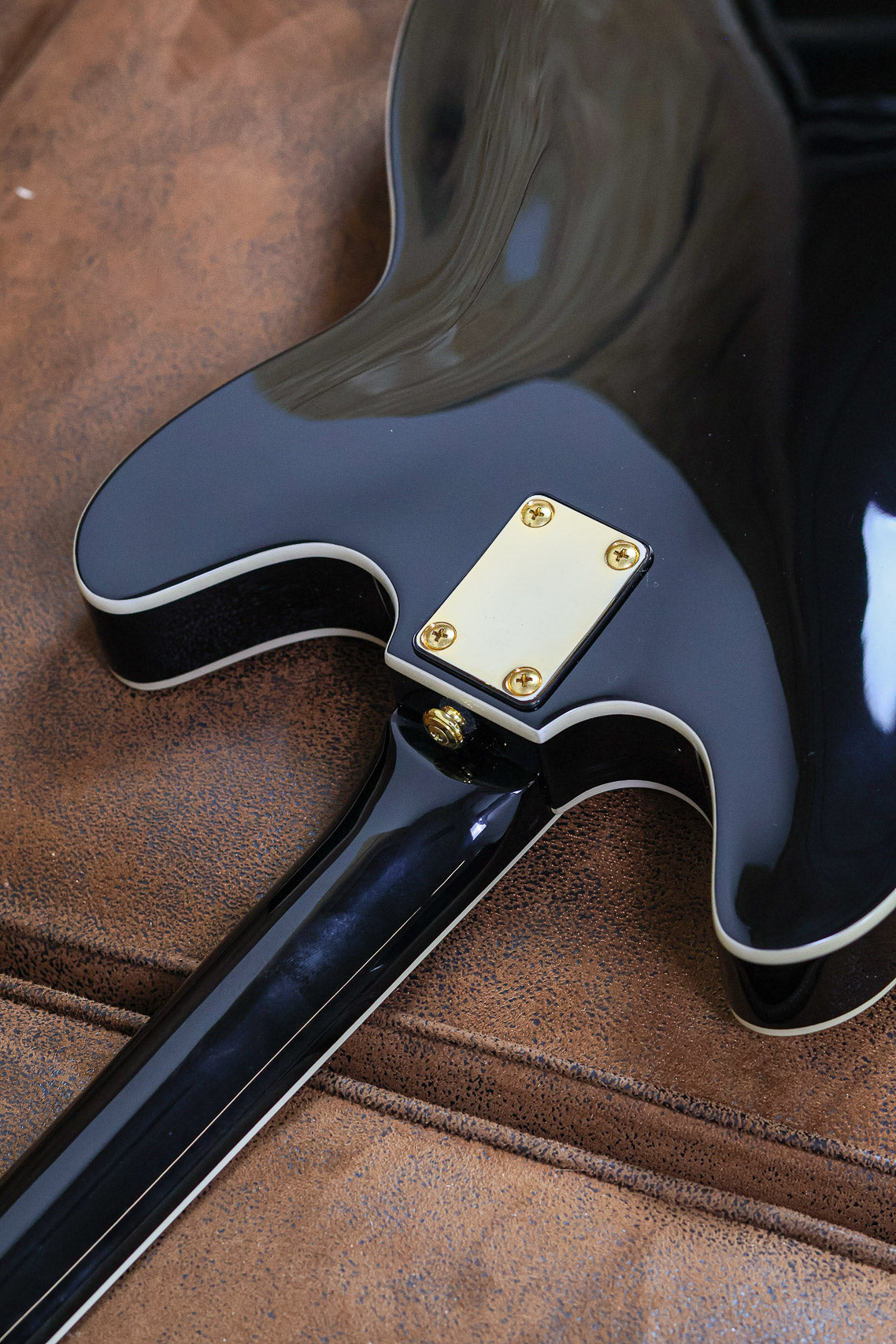Hagstrom Viking II '67 | Black Gloss