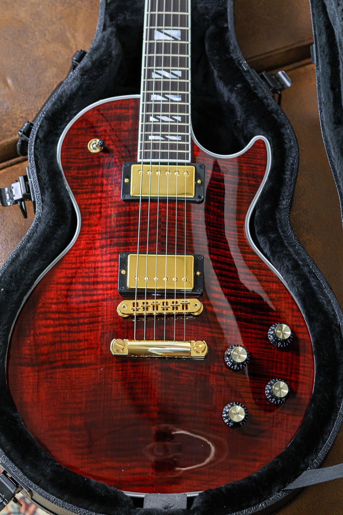 Gibson Les Paul Supreme 2021 | Wine Red