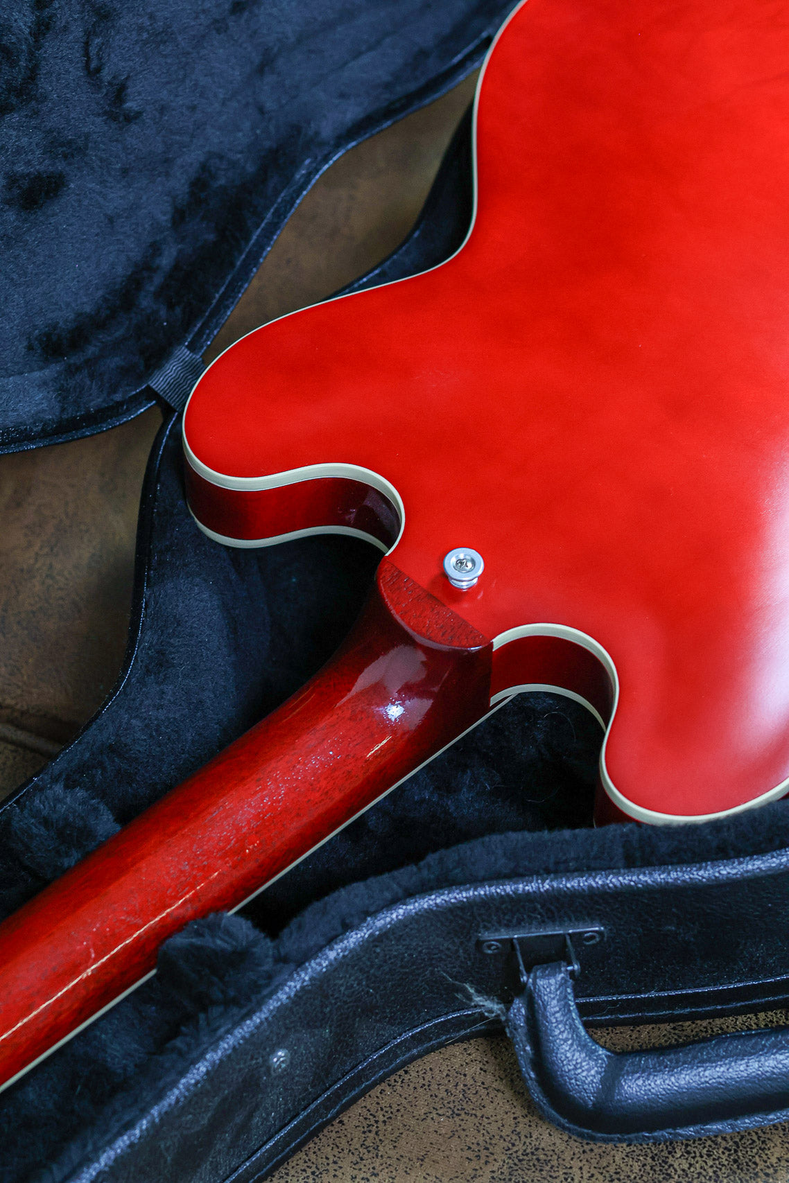Gibson ES-335 2023 | Satin Cherry