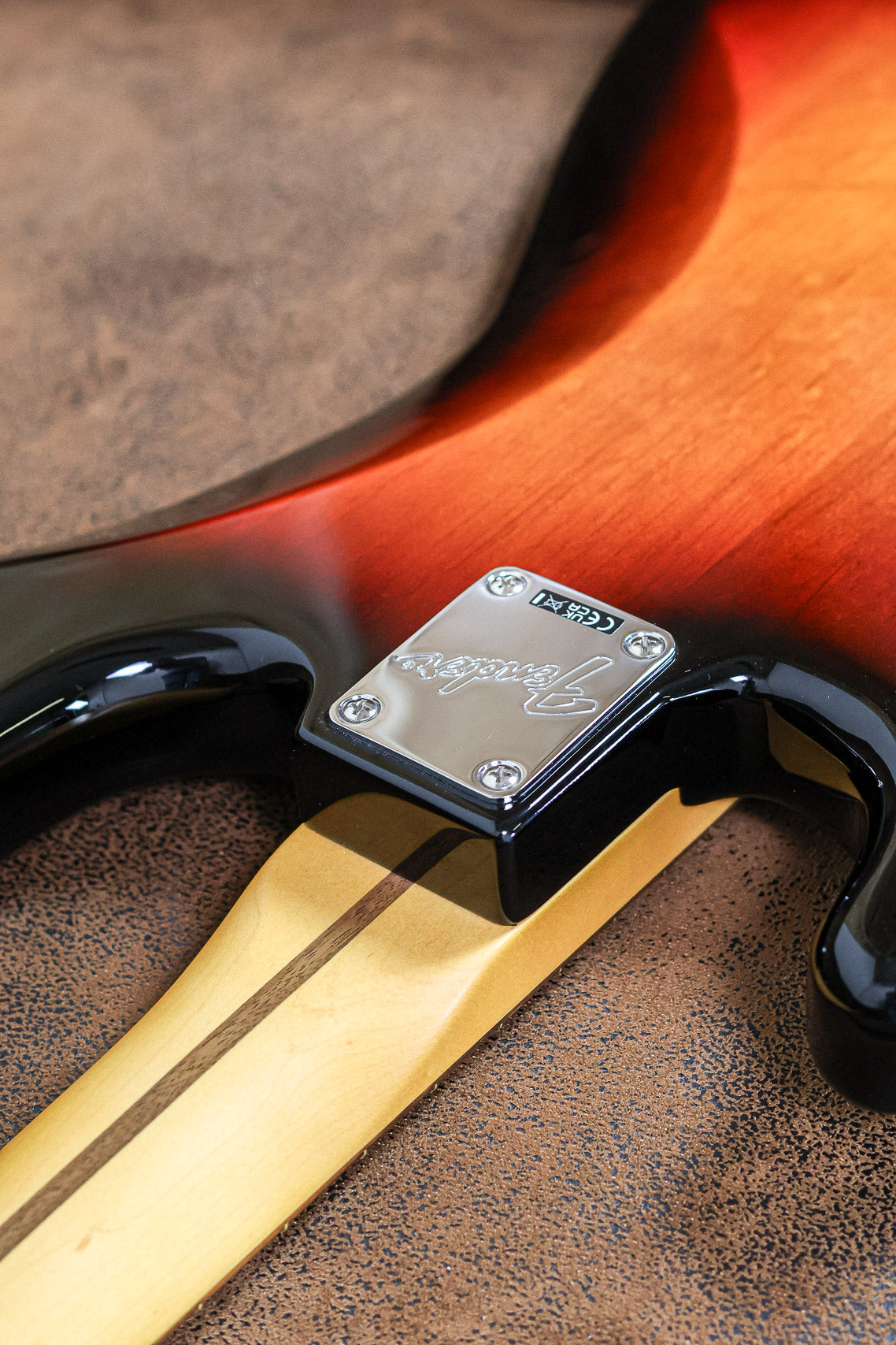 Fender American Professional Classic Precision | Sunburst
