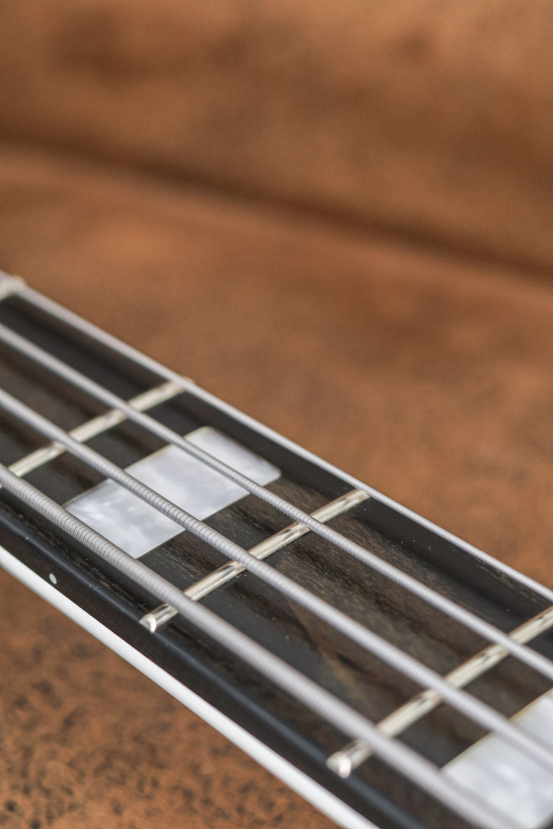 Hagstrom Swede Bass | White