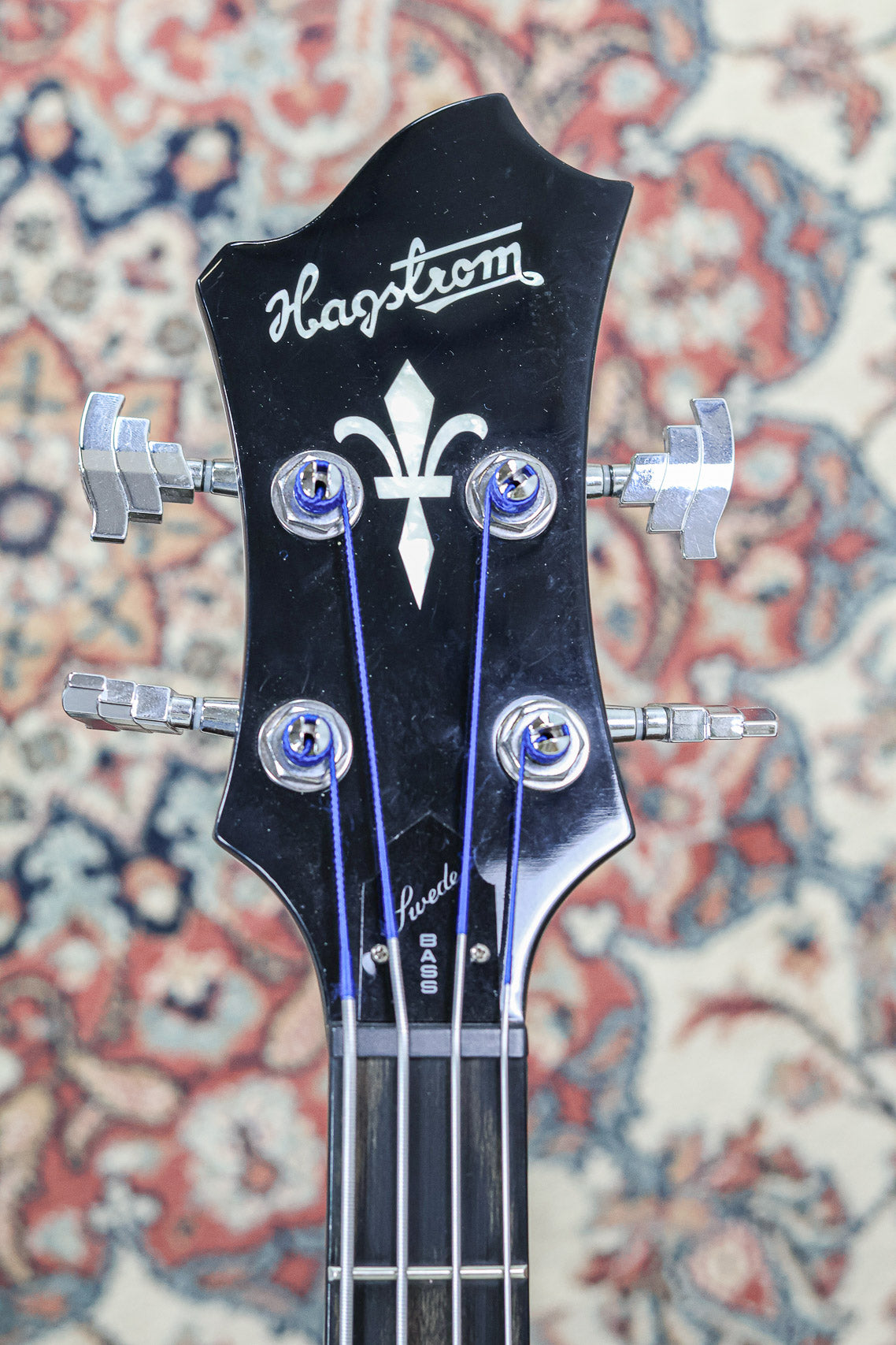 Hagstrom Swede Bass | White