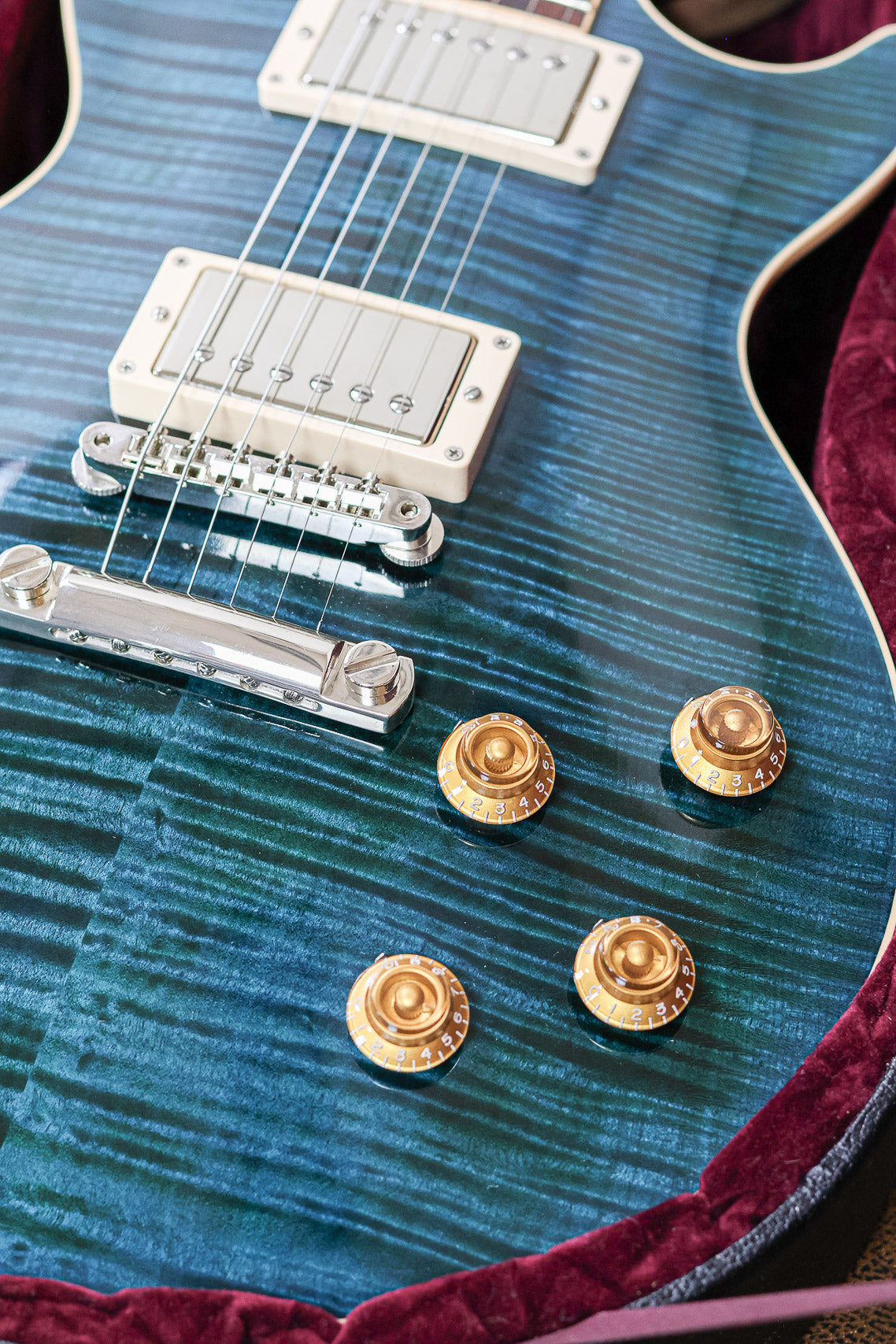 Gibson Custom Shop Les Paul | Figured Peacock