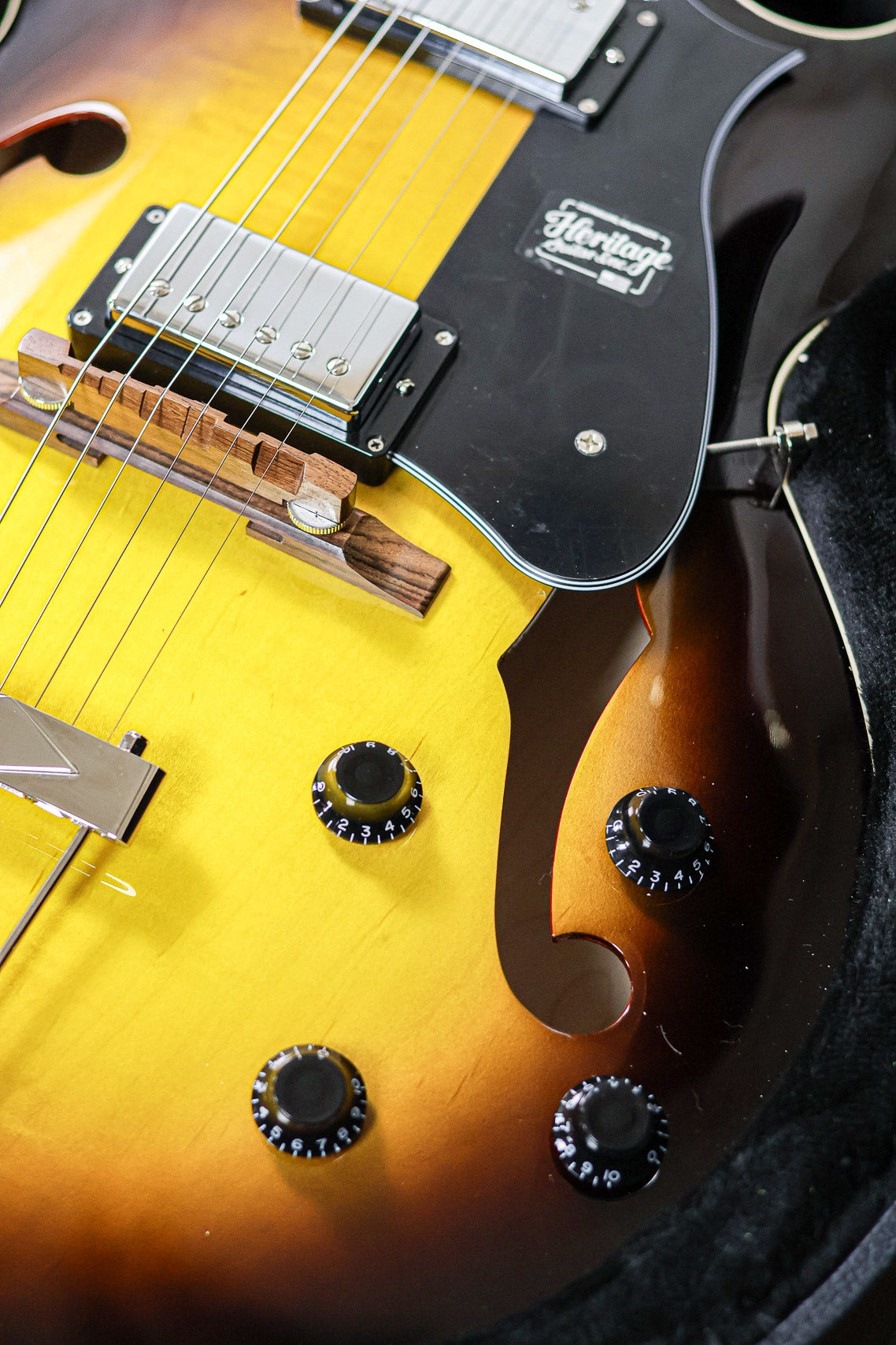 Heritage H-575 Archtop 2025 | Antique Natural