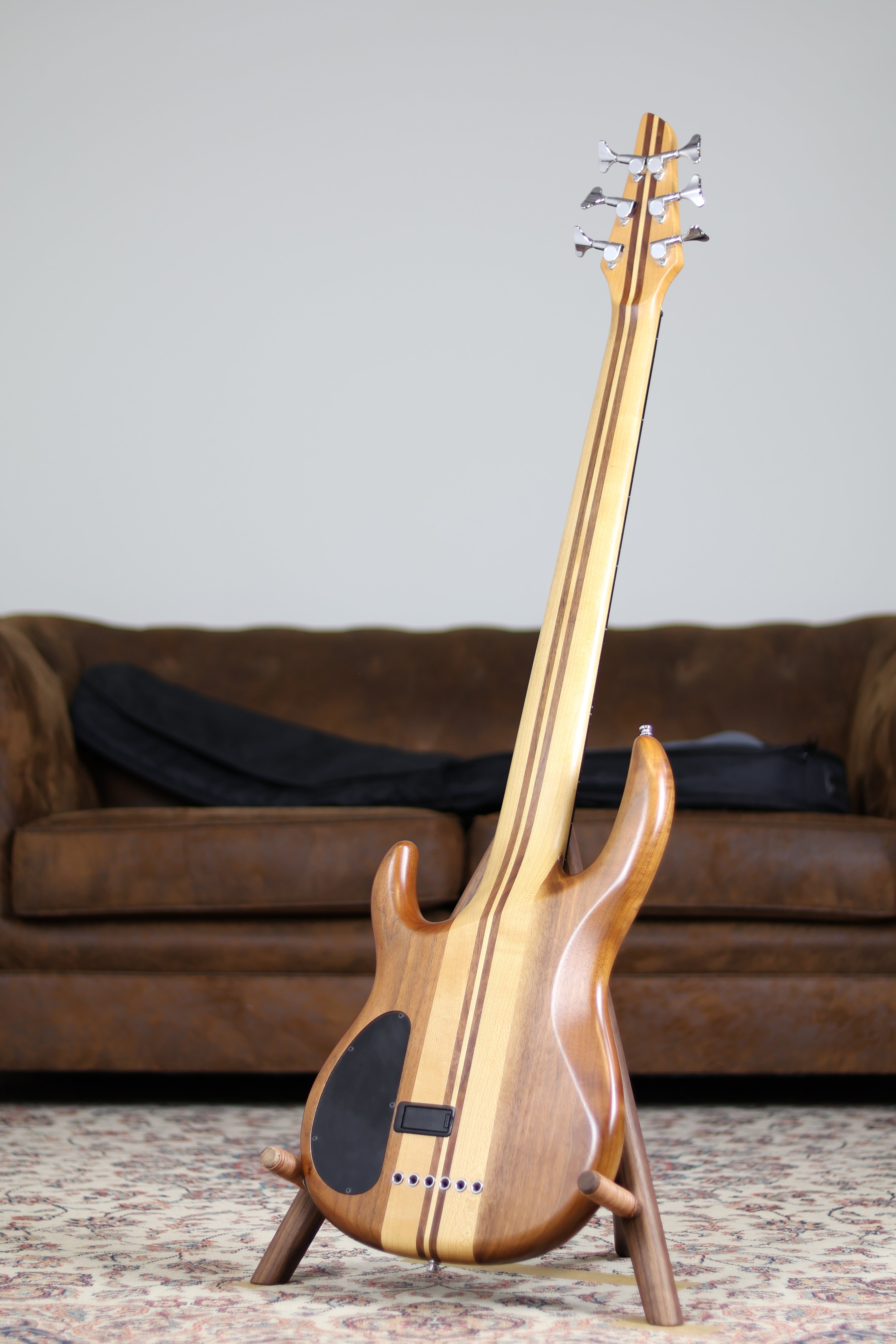 Carvin LB76 Neck Through | Natural