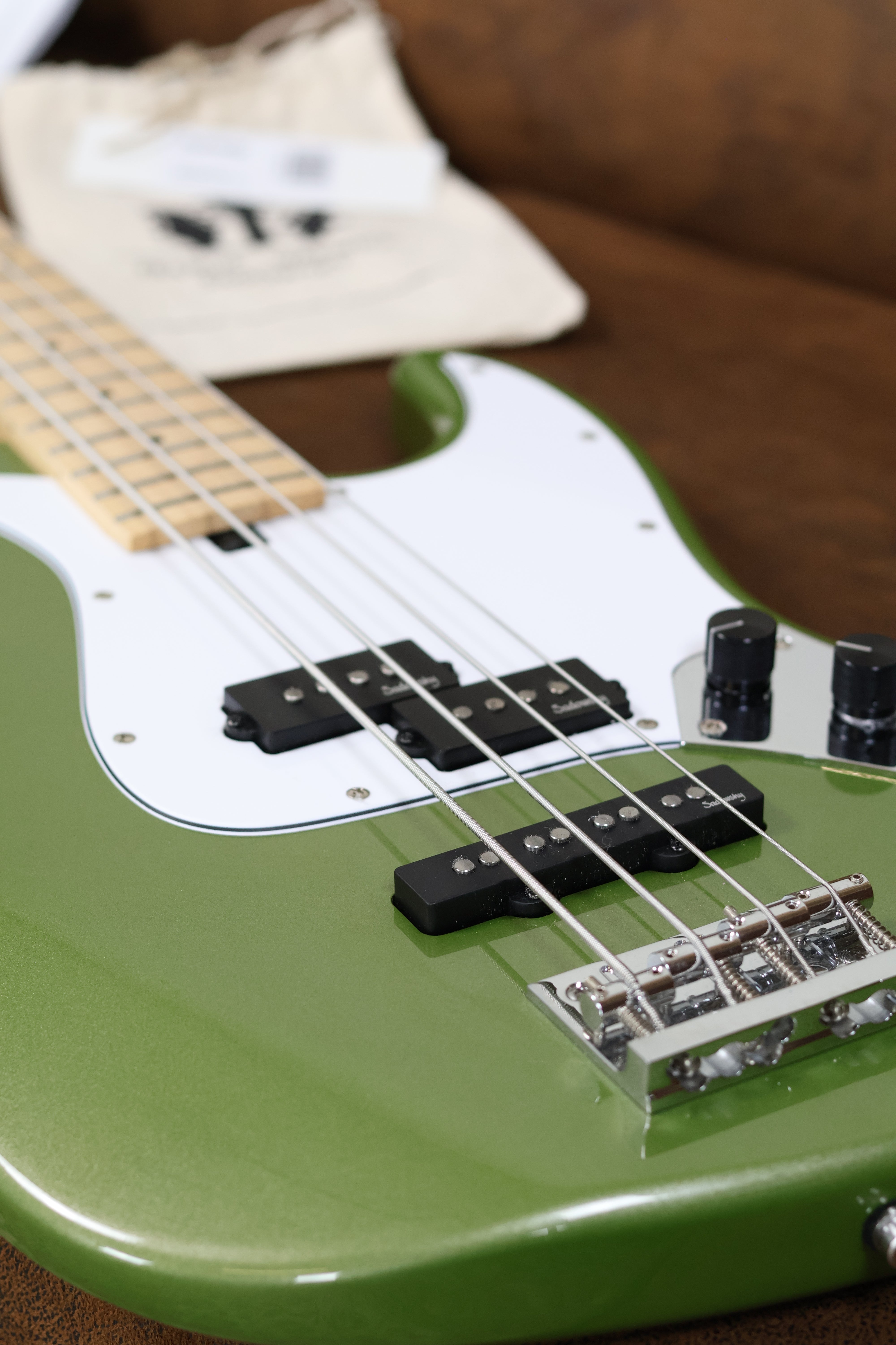 Sadowsky MetroExpress 21-Fret Hybrid P/J | Green Metallic