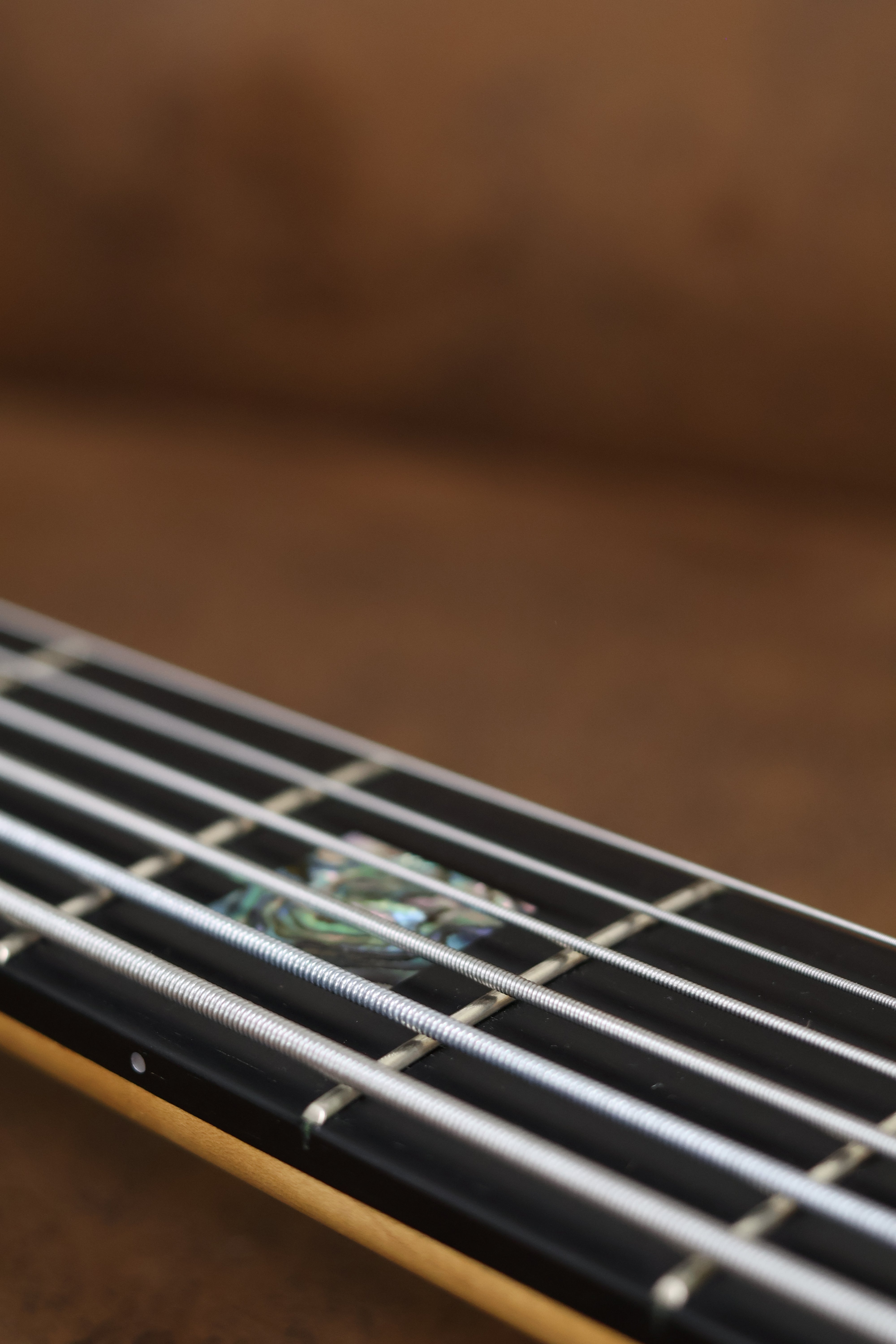 Carvin LB76 Neck Through | Natural