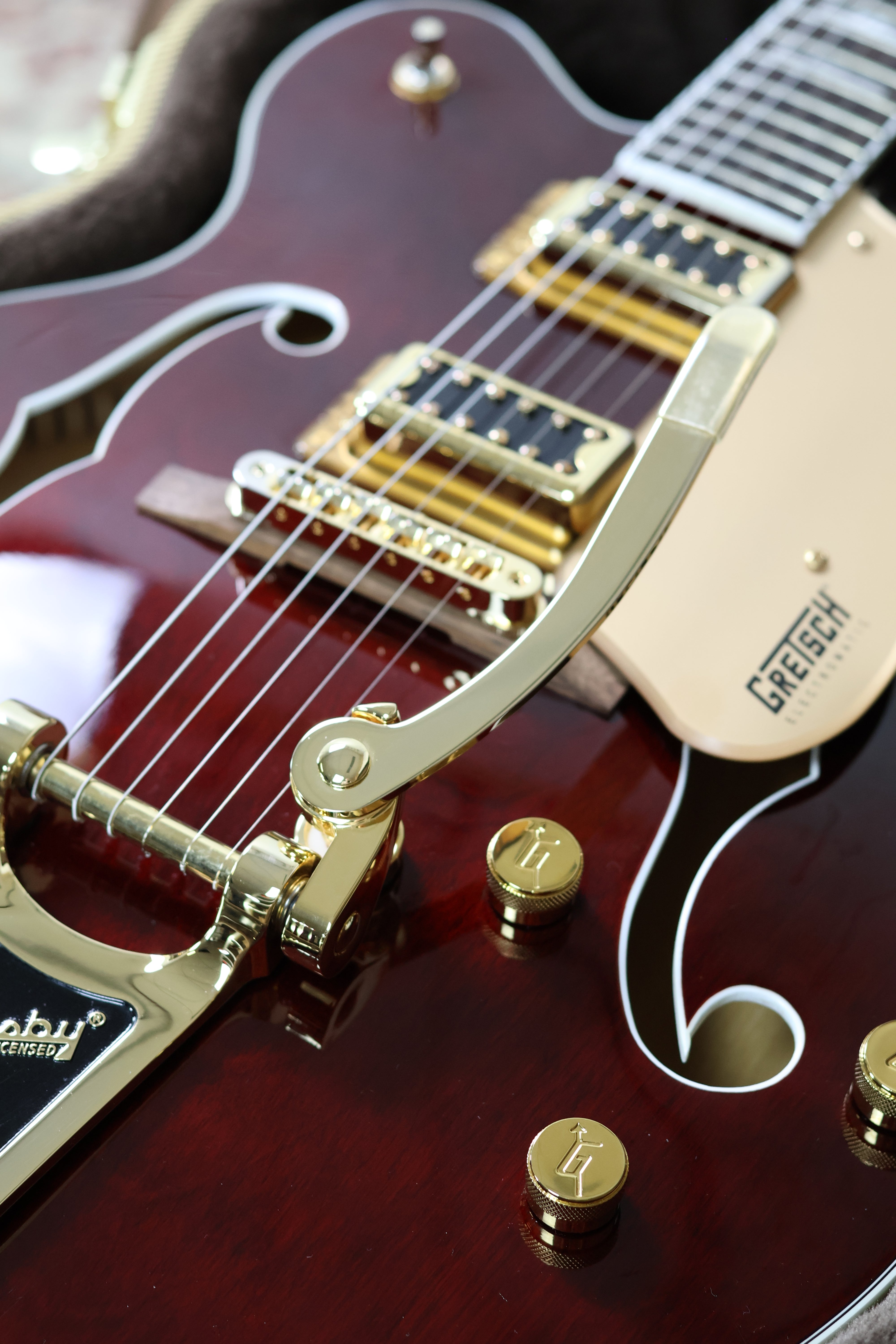 Gretch G5422TG Electromatic | Walnut Stain
