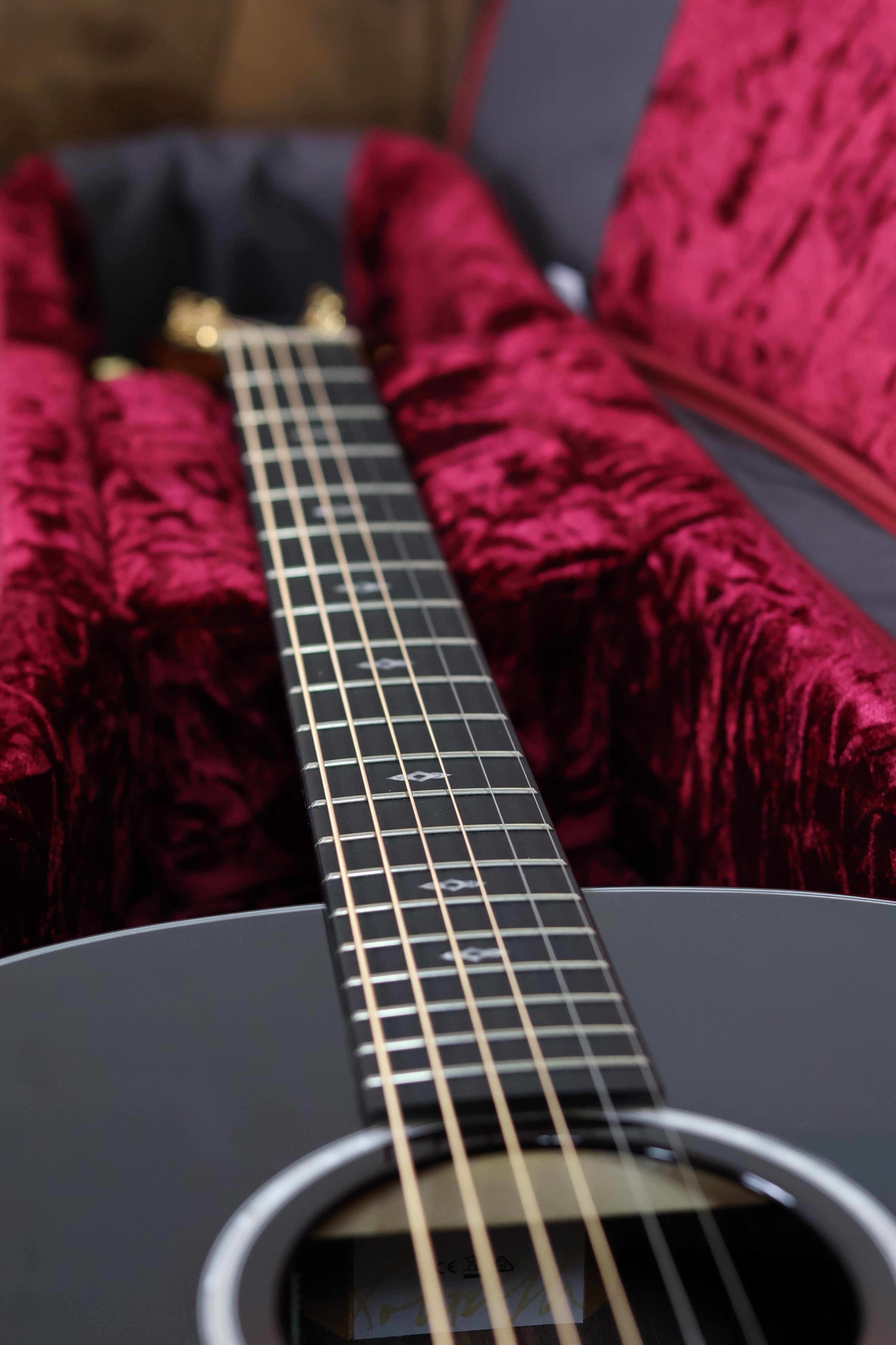 Taylor 50th Anniversary 217e-SB Plus LTD | Sunburst
