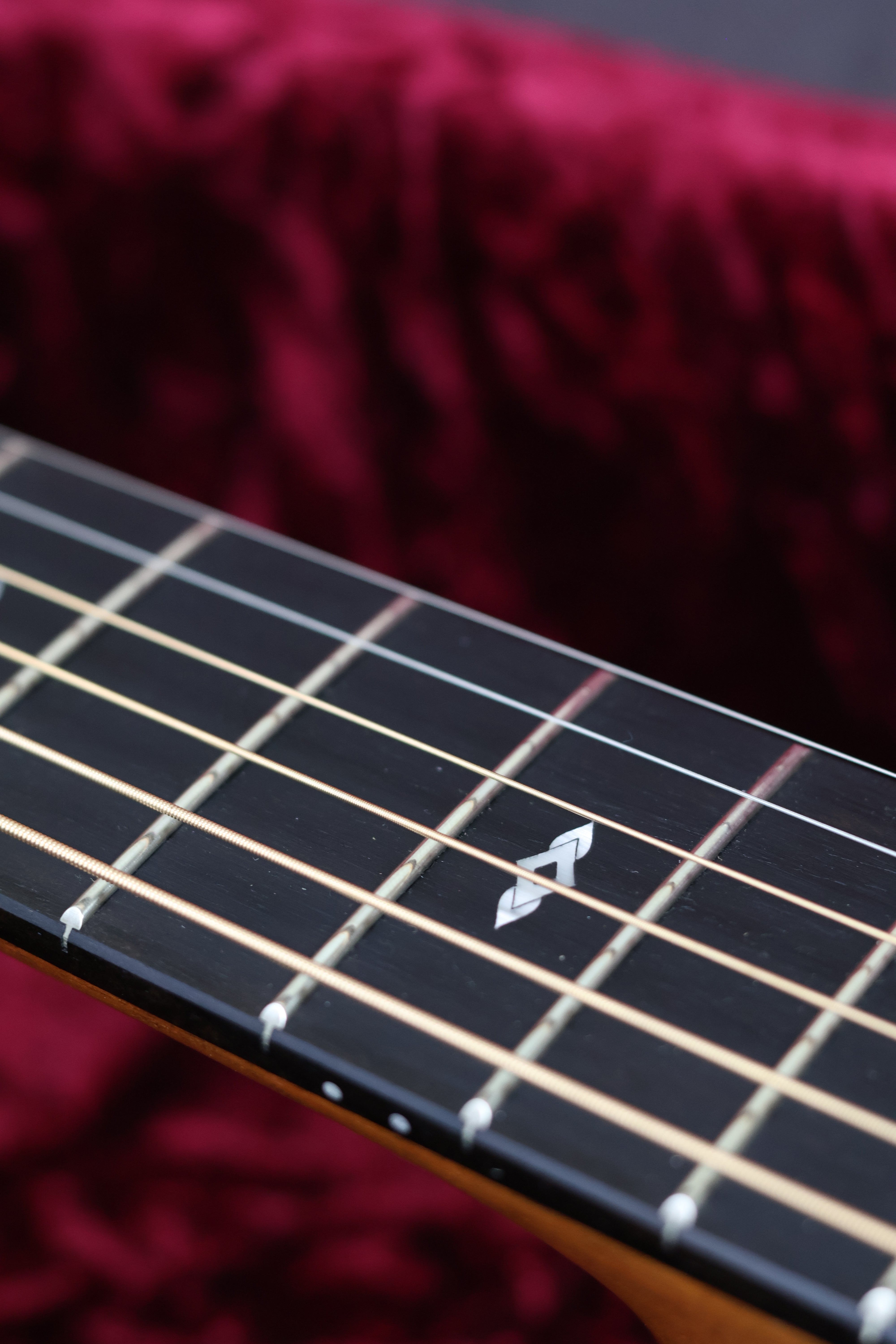 Taylor 50th Anniversary 217e-SB Plus LTD | Sunburst