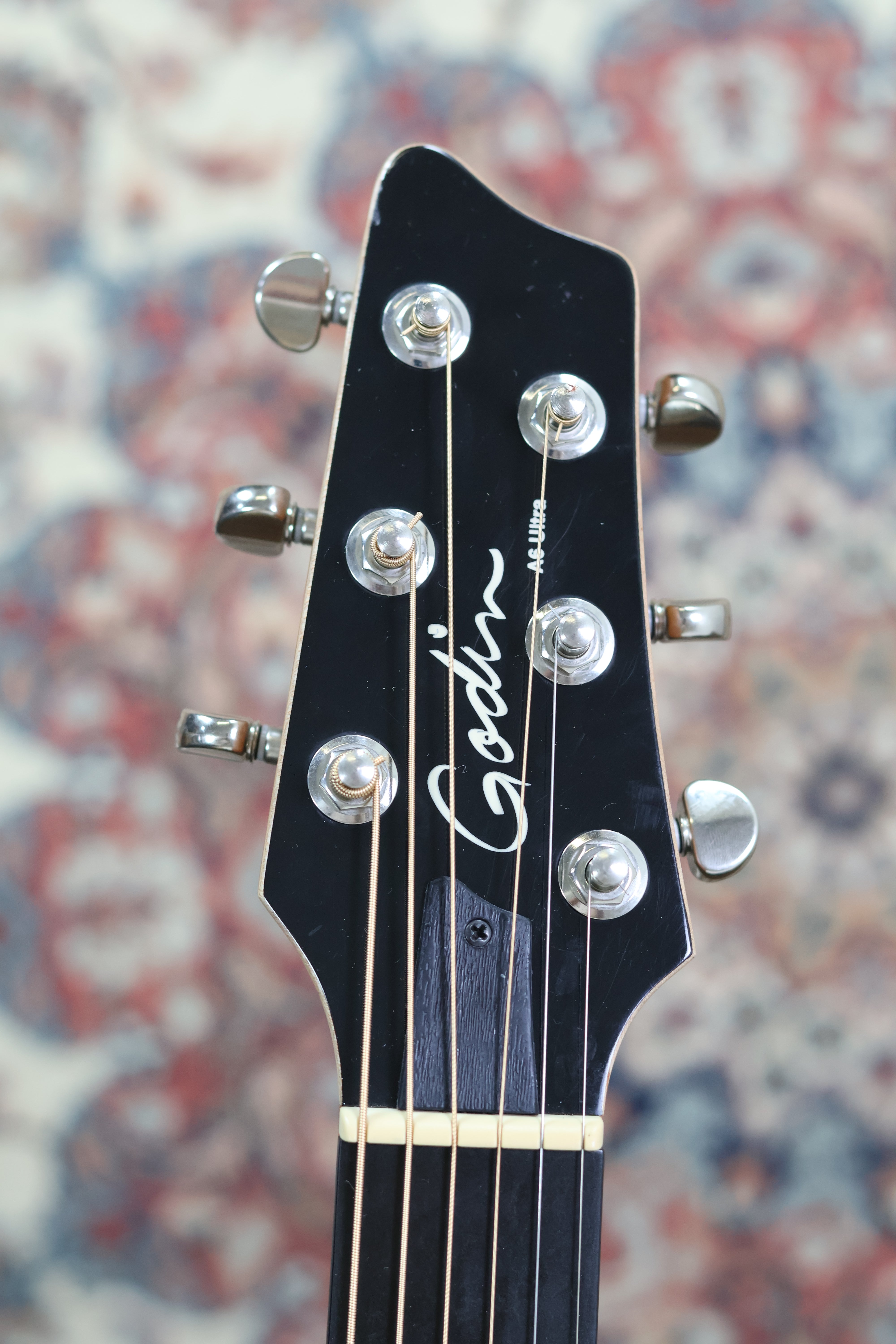 Godin Ultra A6 2020 | Ebony