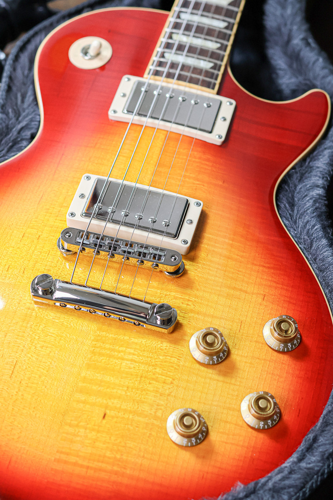 Gibson Les Paul Classic 2006 | Cherry Sunburst