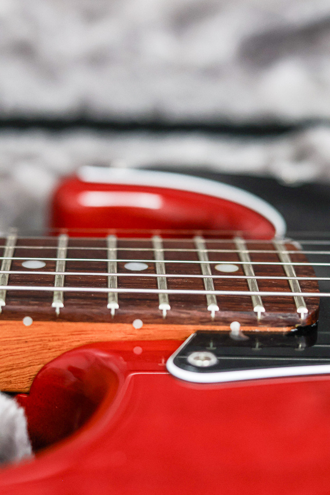Fender American Pro II Stratocaster HH | Crimson Transparant