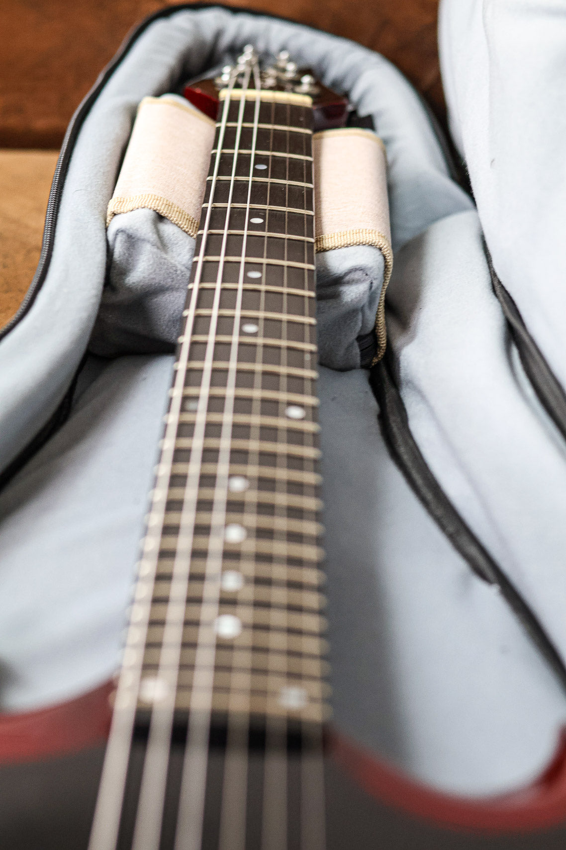 Patrick Eggle Iommi SG Junior | Cherry