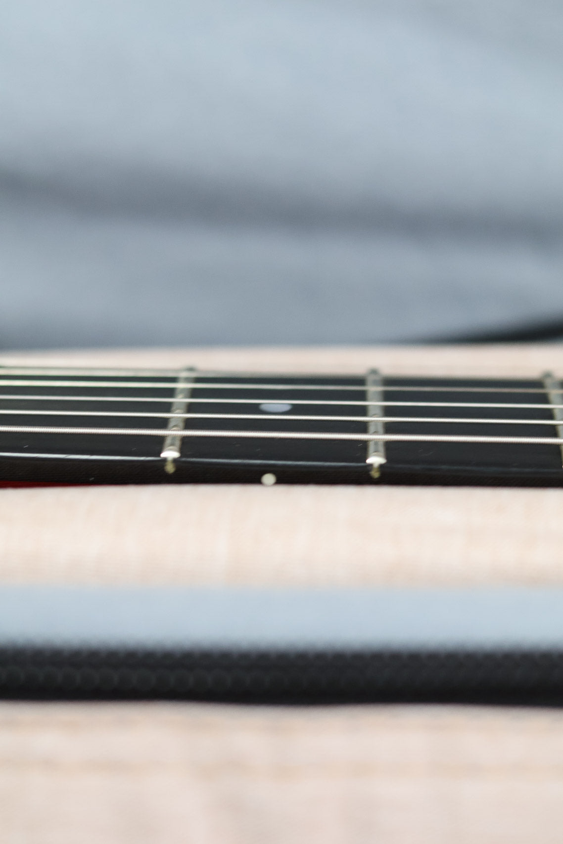 Patrick Eggle Iommi SG Junior | Cherry