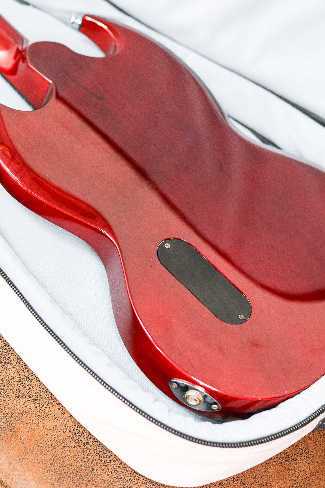 Patrick Eggle Iommi SG Junior | Cherry