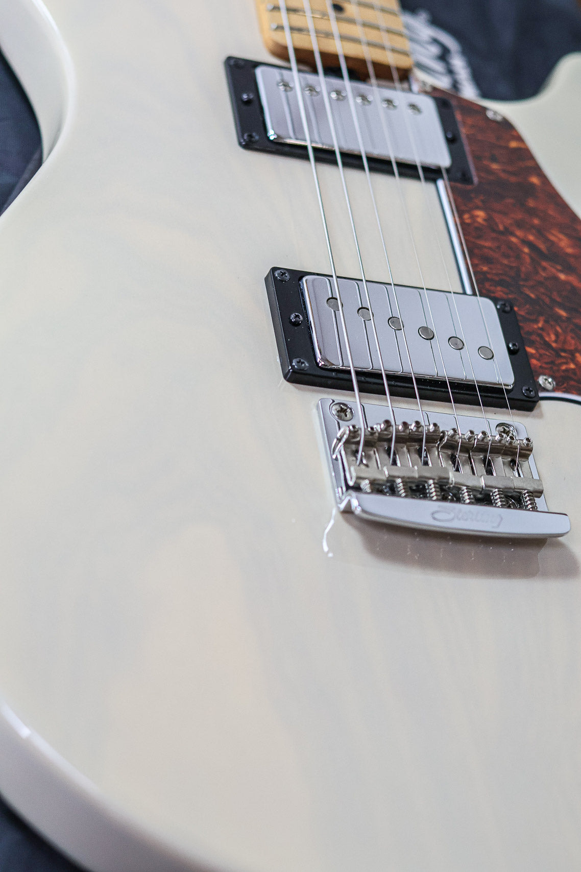 Sterling by Music Man JV60 | Trans Buttermilk