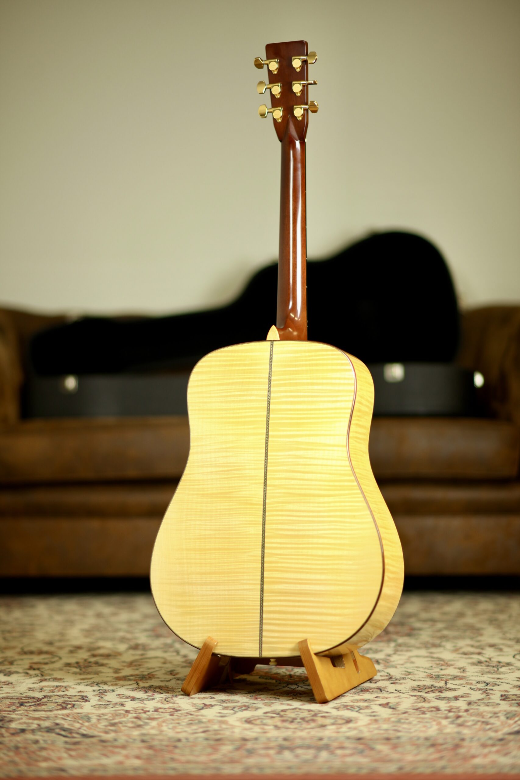 Asturias 'handcrafted' D. Current Maple-K | Natural