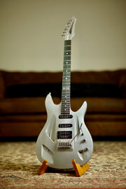Aristides 010 Signature | Aluminum