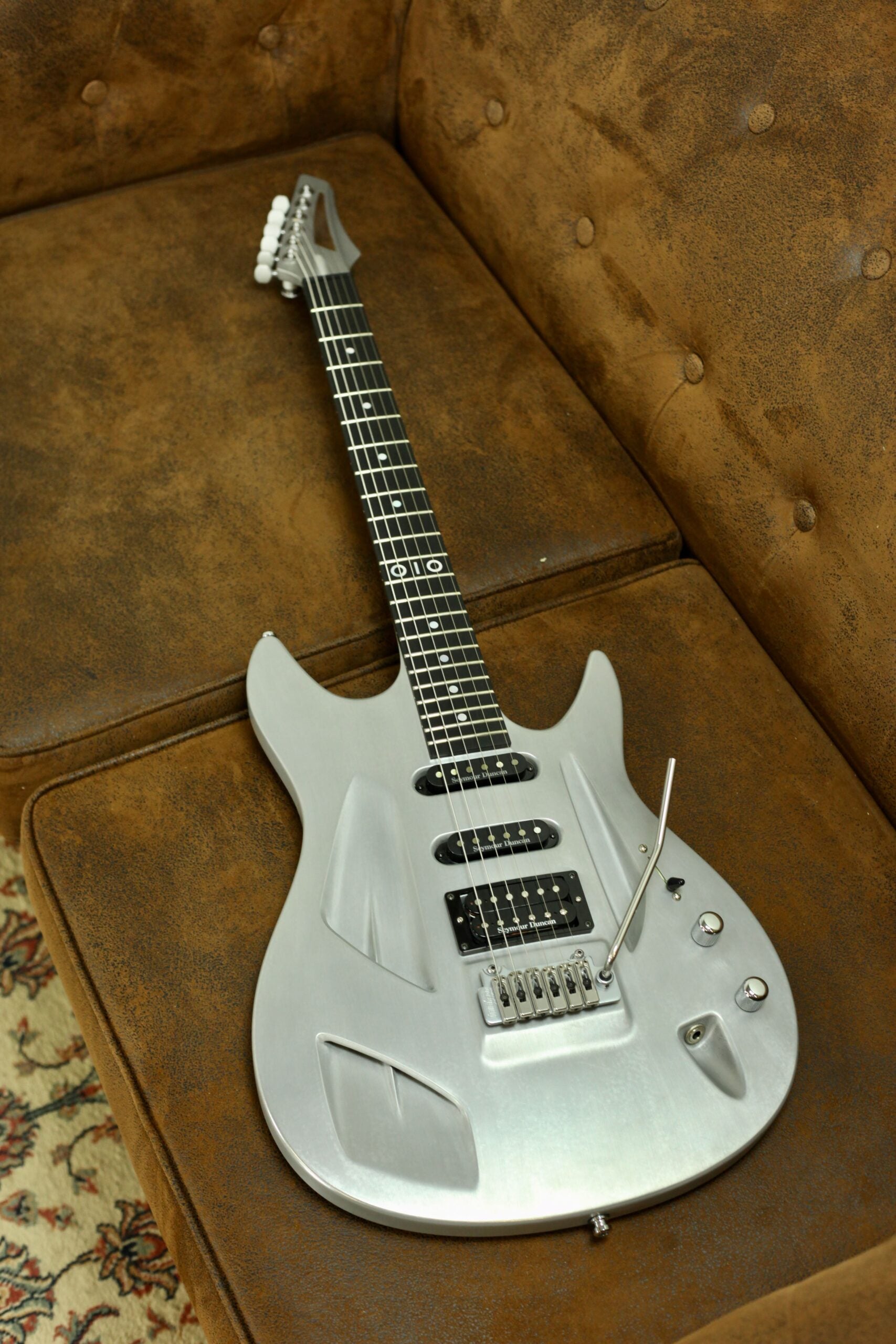 Aristides 010 Signature | Aluminum