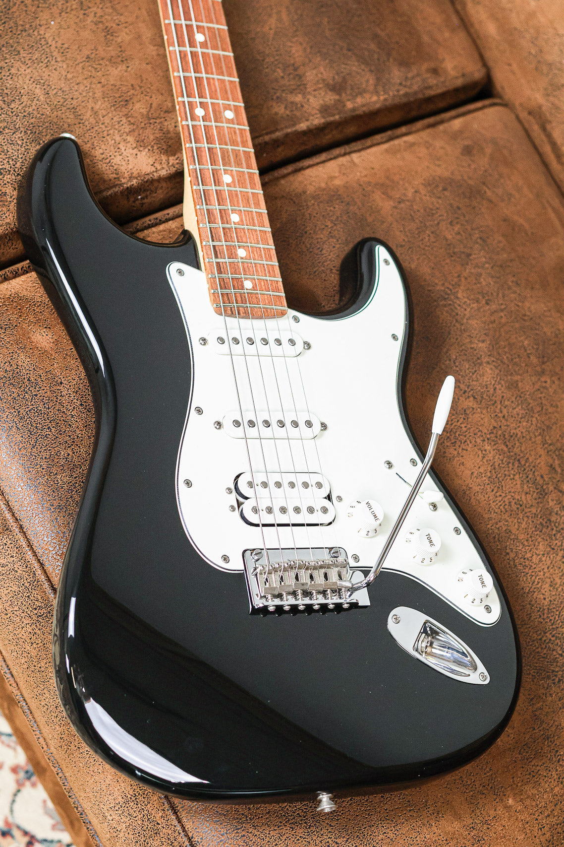 Fender Stratocaster HSS 2019 | Black