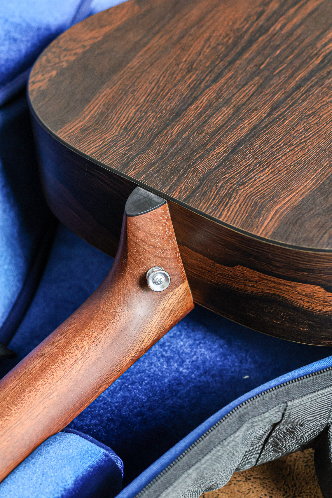 Martin Guitar 000-X2E | Natural