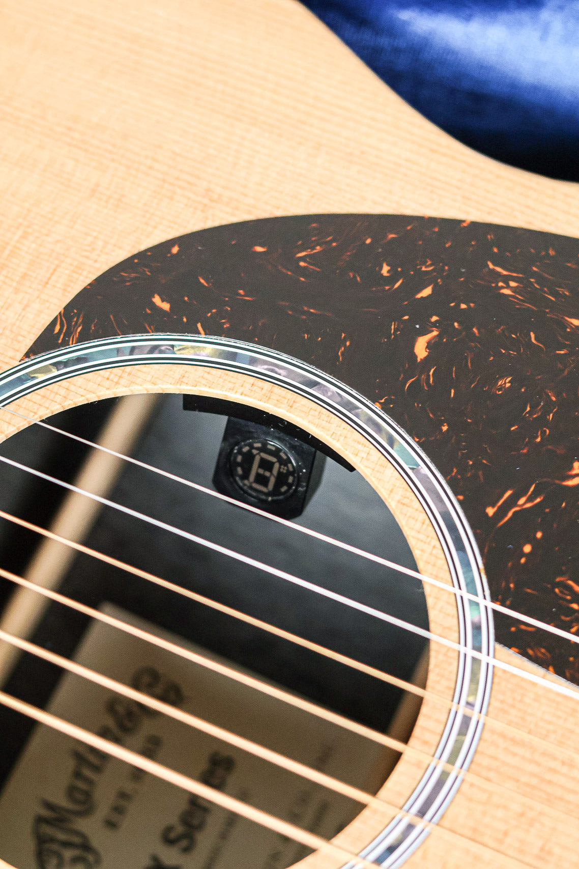 Martin Guitar 000-X2E | Natural