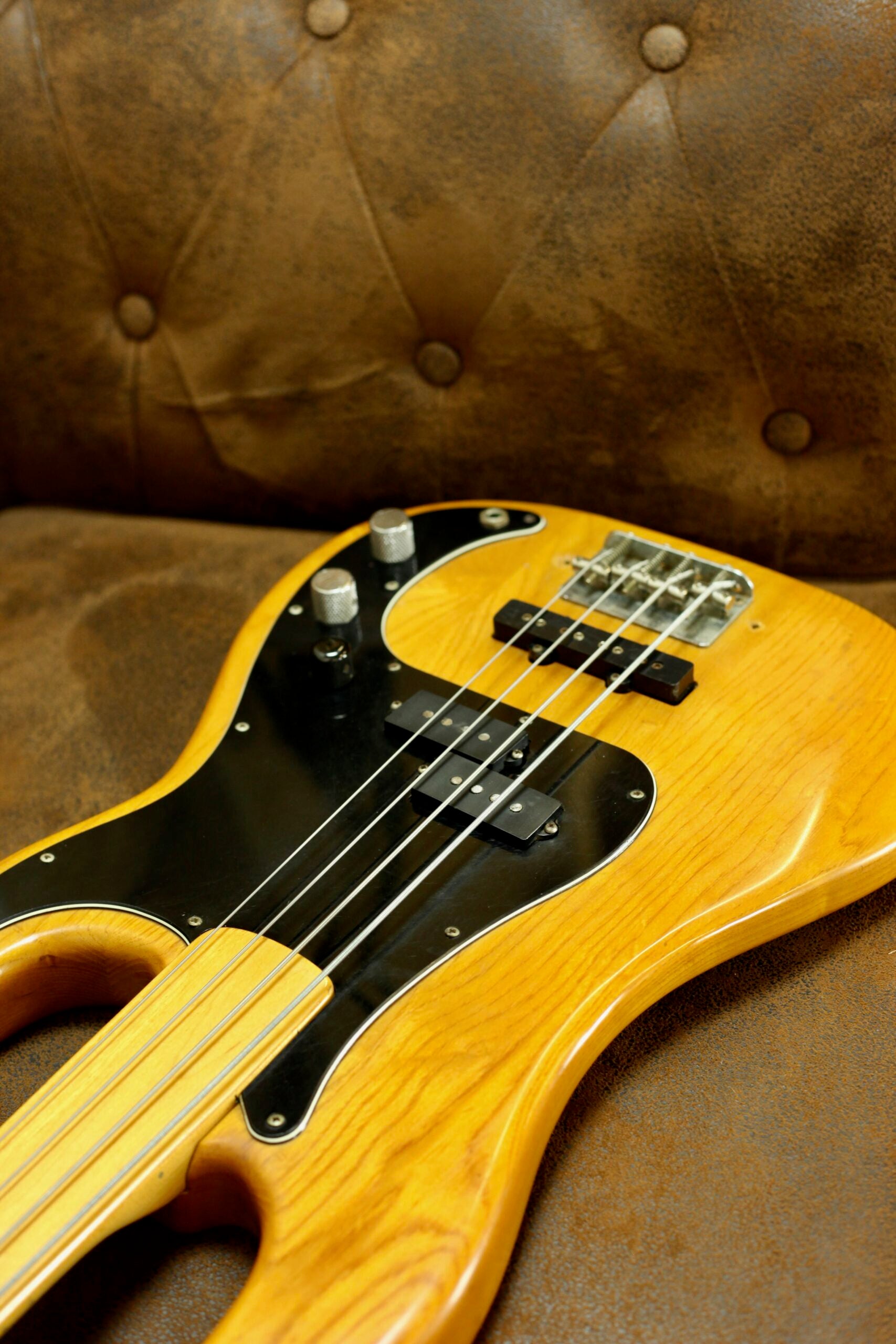 Fender Precision Bass Fretless 1979 | Natural