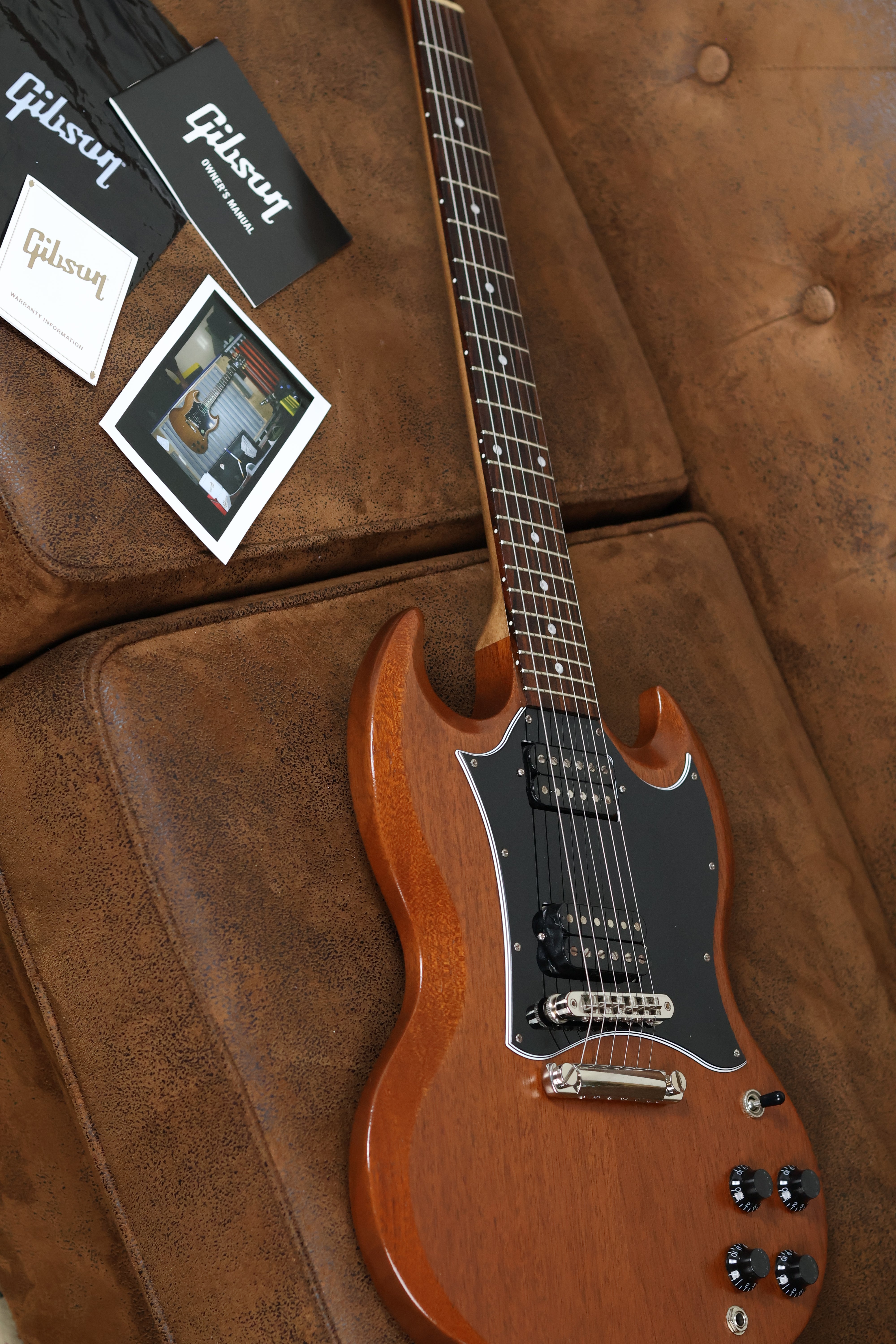 Gibson SG Tribute 2022 | Walnut