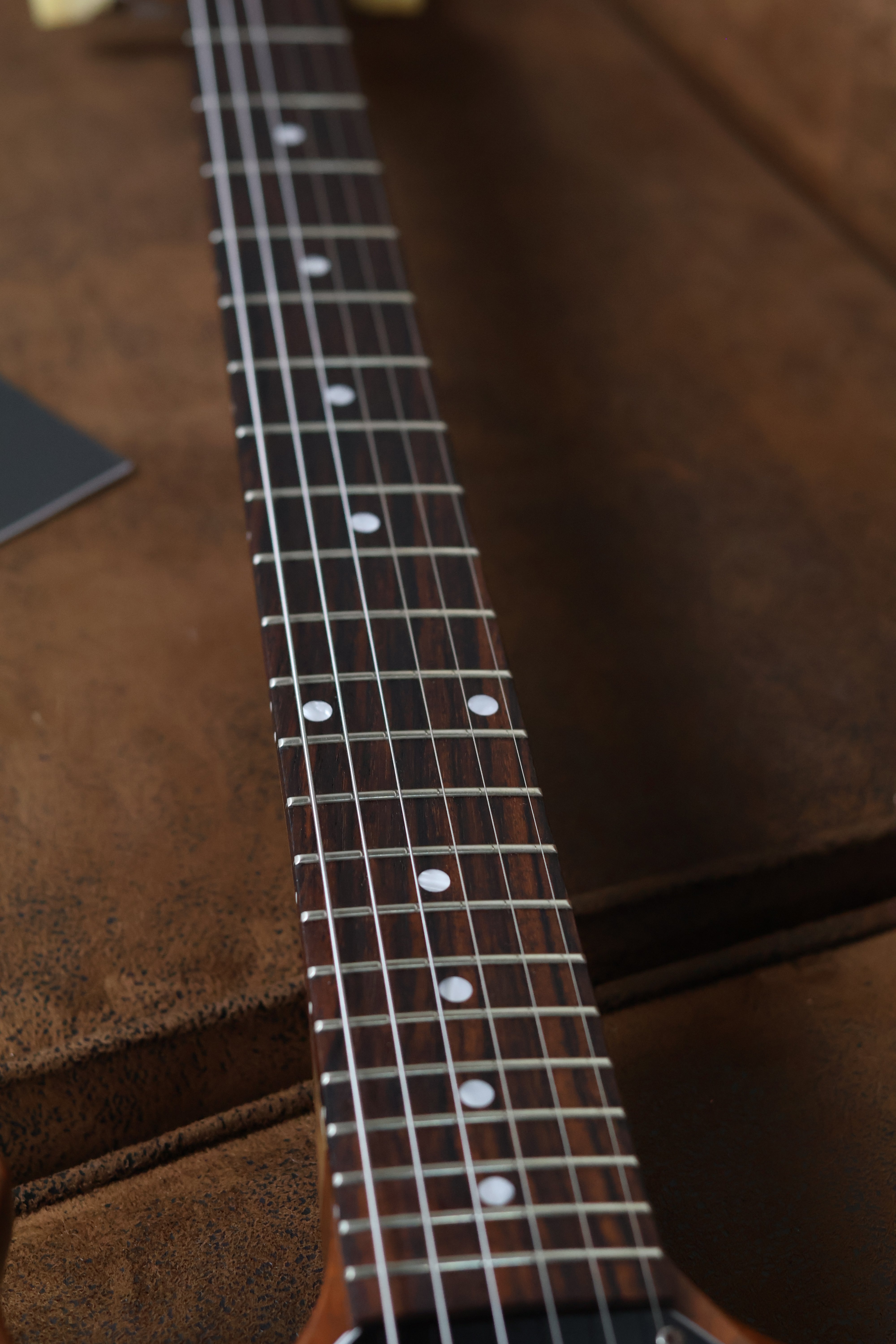 Gibson SG Tribute 2022 | Walnut